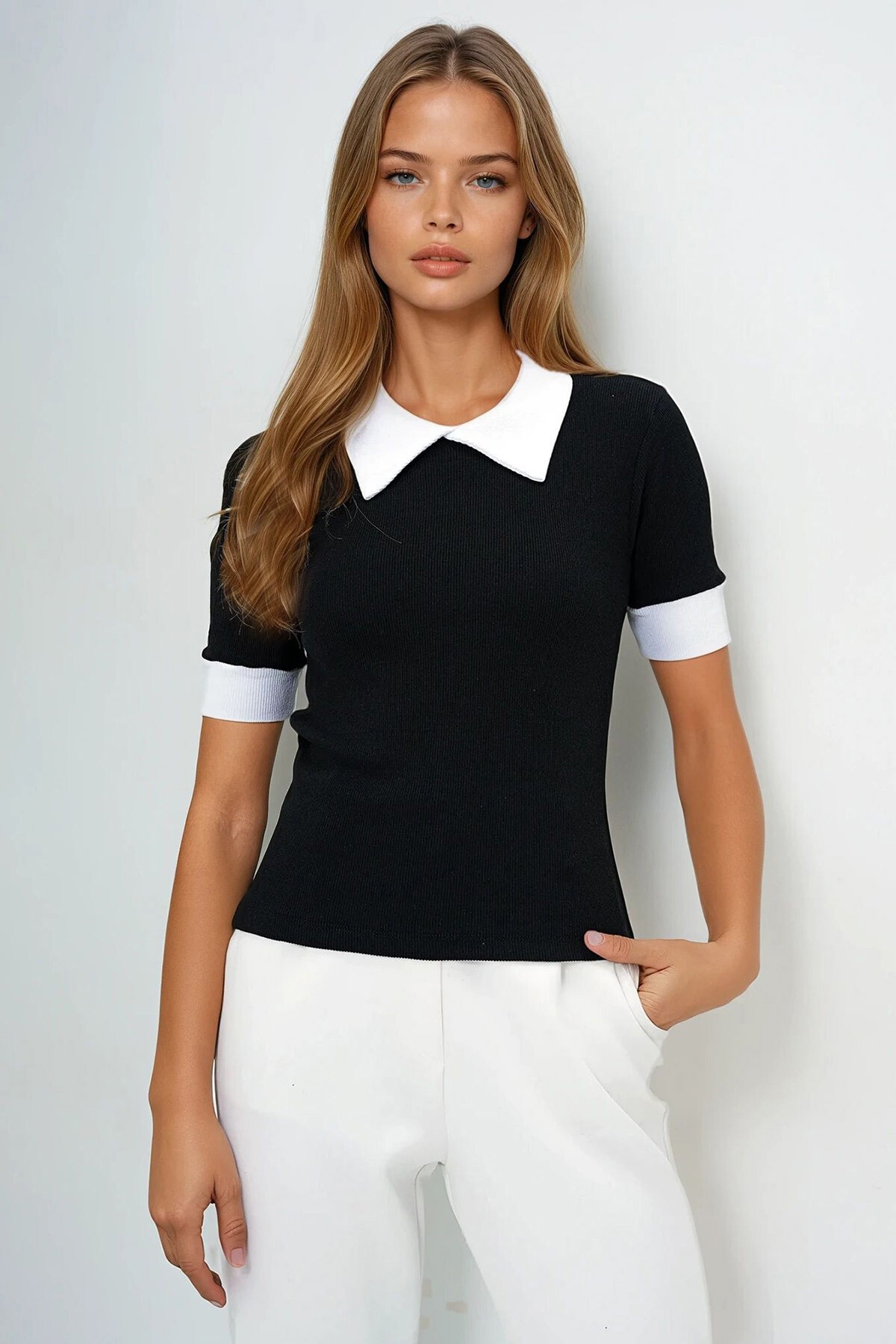 Siyah Renk Bloklu Polo Yaka Kaşkorse Bluz
