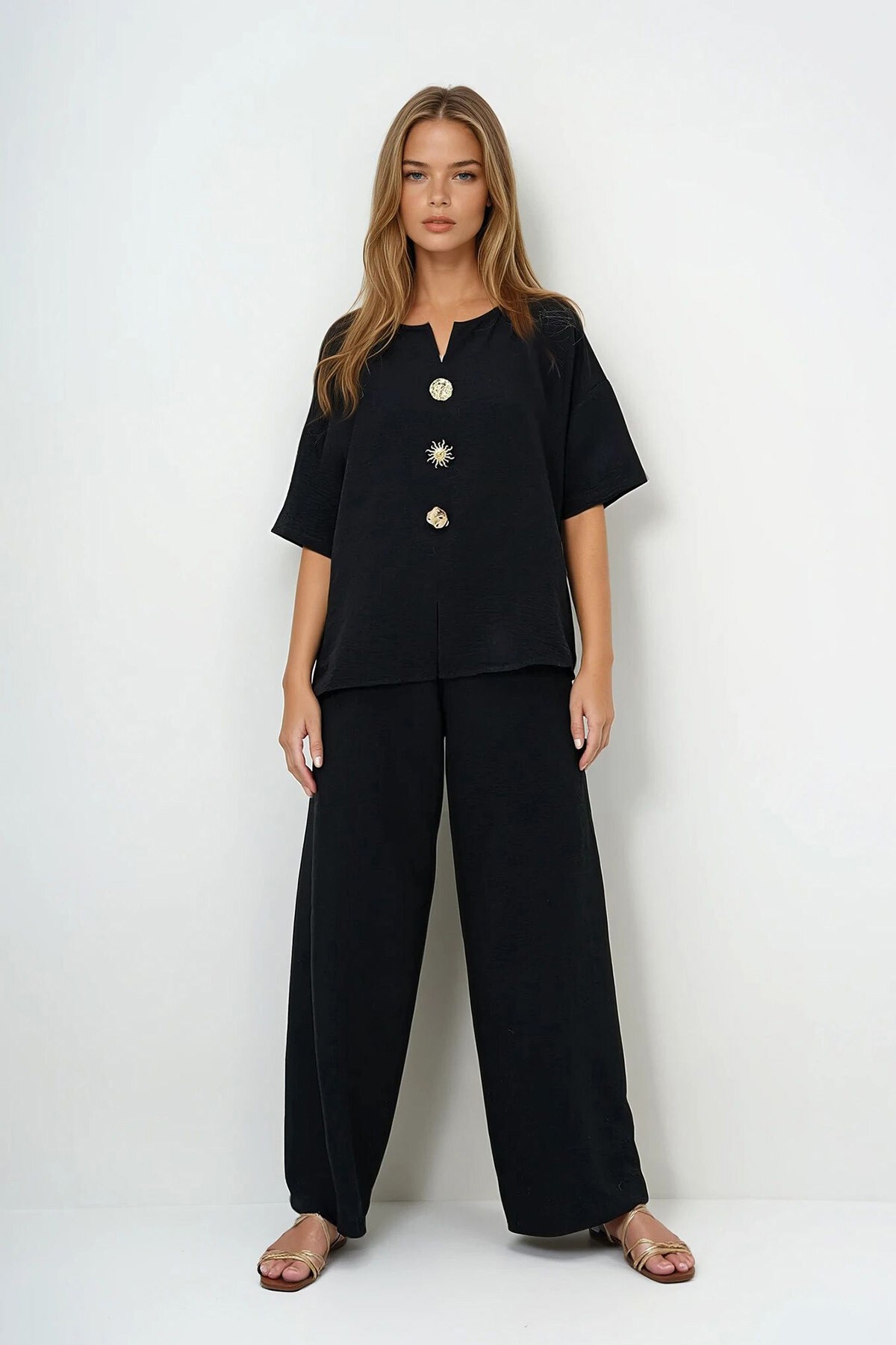 Siyah V Yaka Metal Gold Düğme Detaylı Aerobin Bluz Ve Pantolon Alt Üst Takım