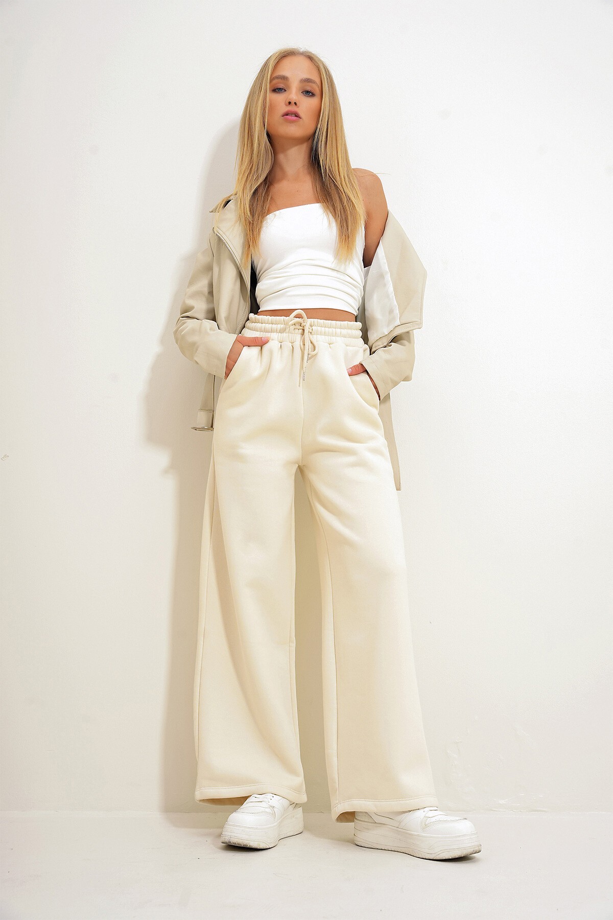 Taş Çift Cepli İçi Şardonlu 3 İplik Palazzo Pantolon