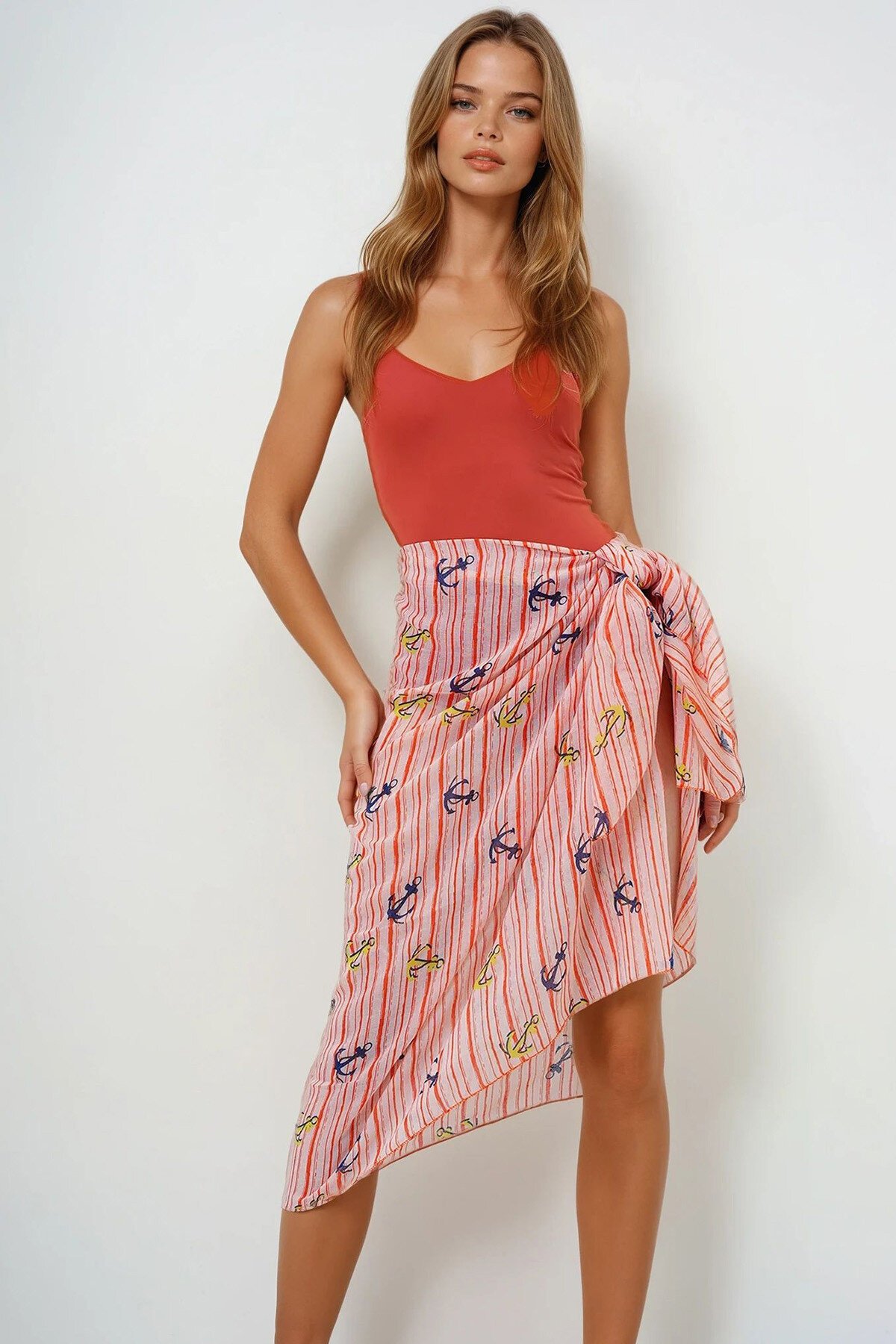 Turuncu Çapa Desenli Pareo Şal