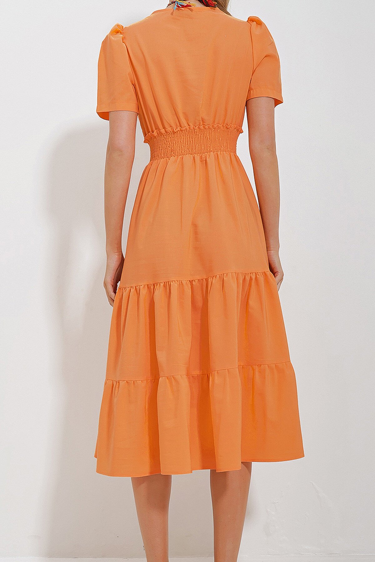 Turuncu Kruvaze Beli Gipeli Valonlu Dokuma Poplin Elbise