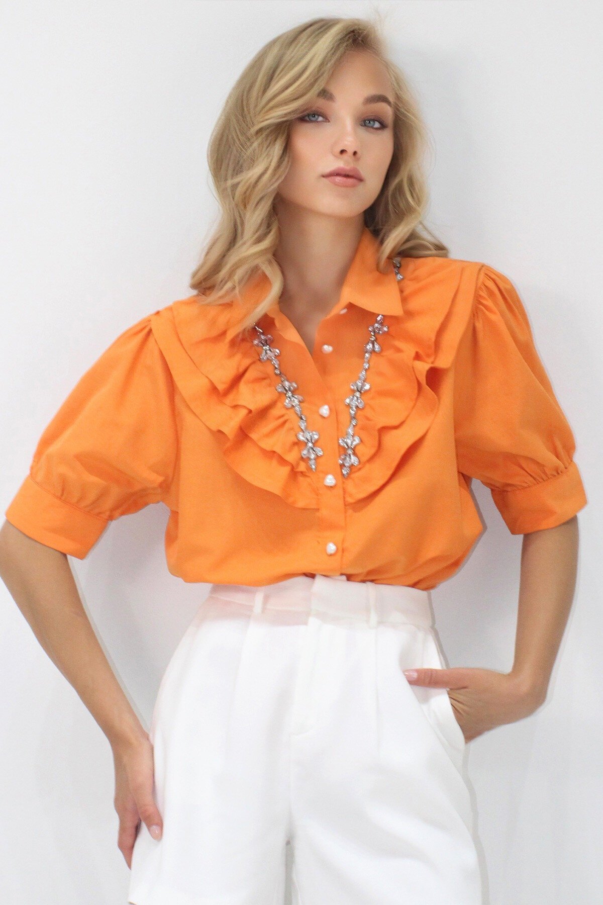 Turuncu Robası Fırfırlı Taş İşlemeli Karpuz Kol Poplin Gömlek