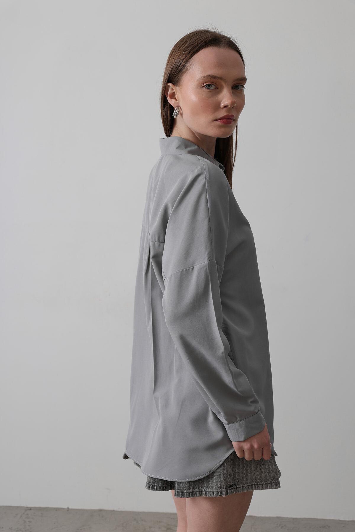 Gri Uzun Kol Oversize Gömlek