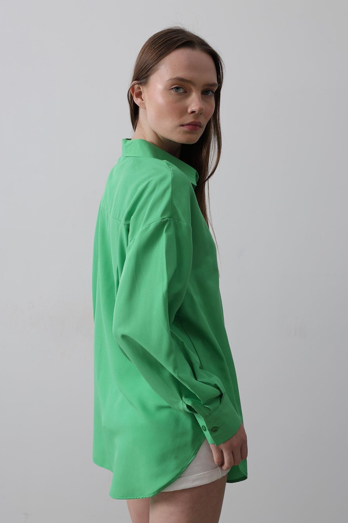 Açık Yeşil Uzun Kol Oversize Gömlek