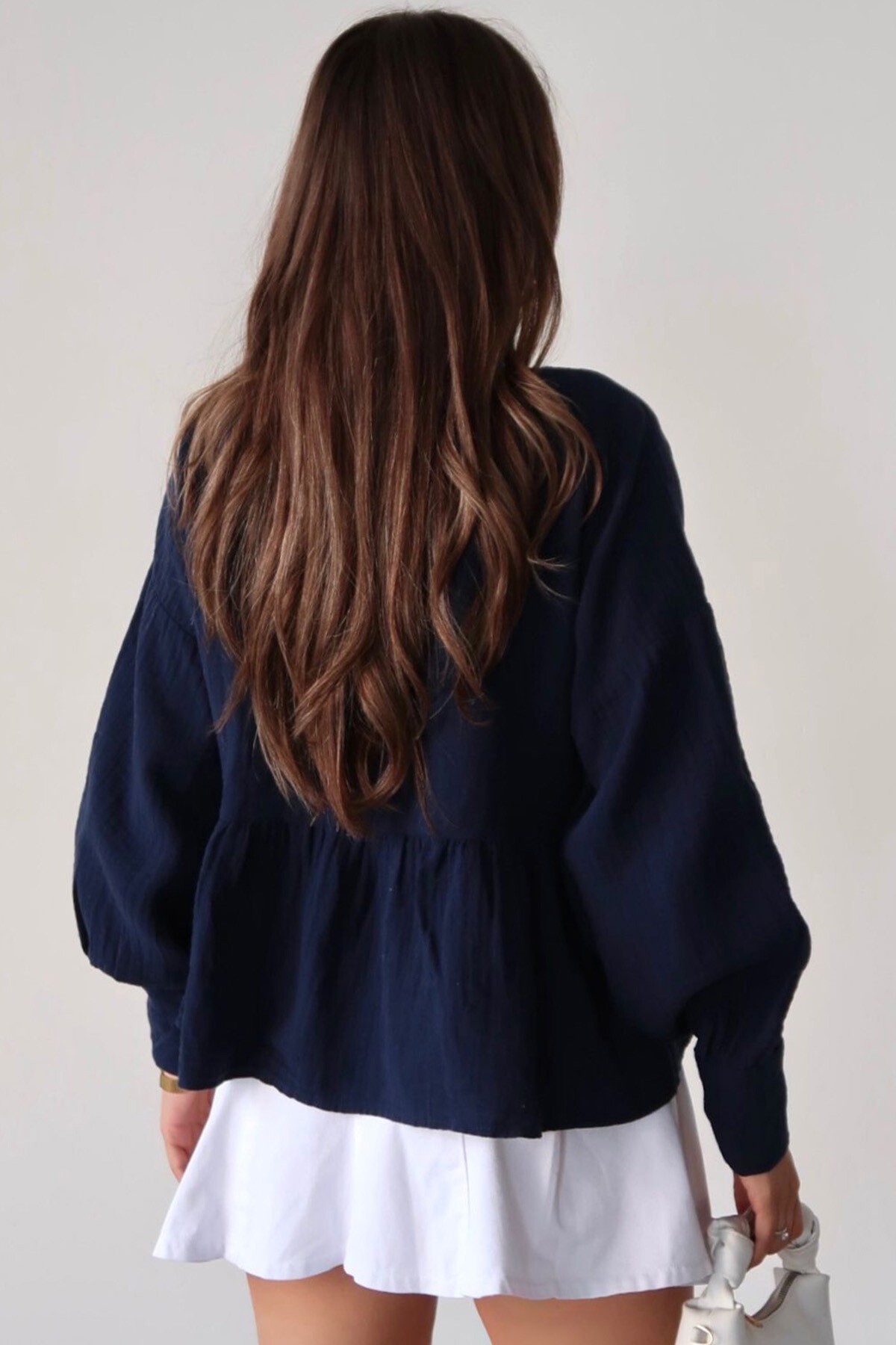 Lacivert V Yaka Bağcıklı Gömlek Bluz