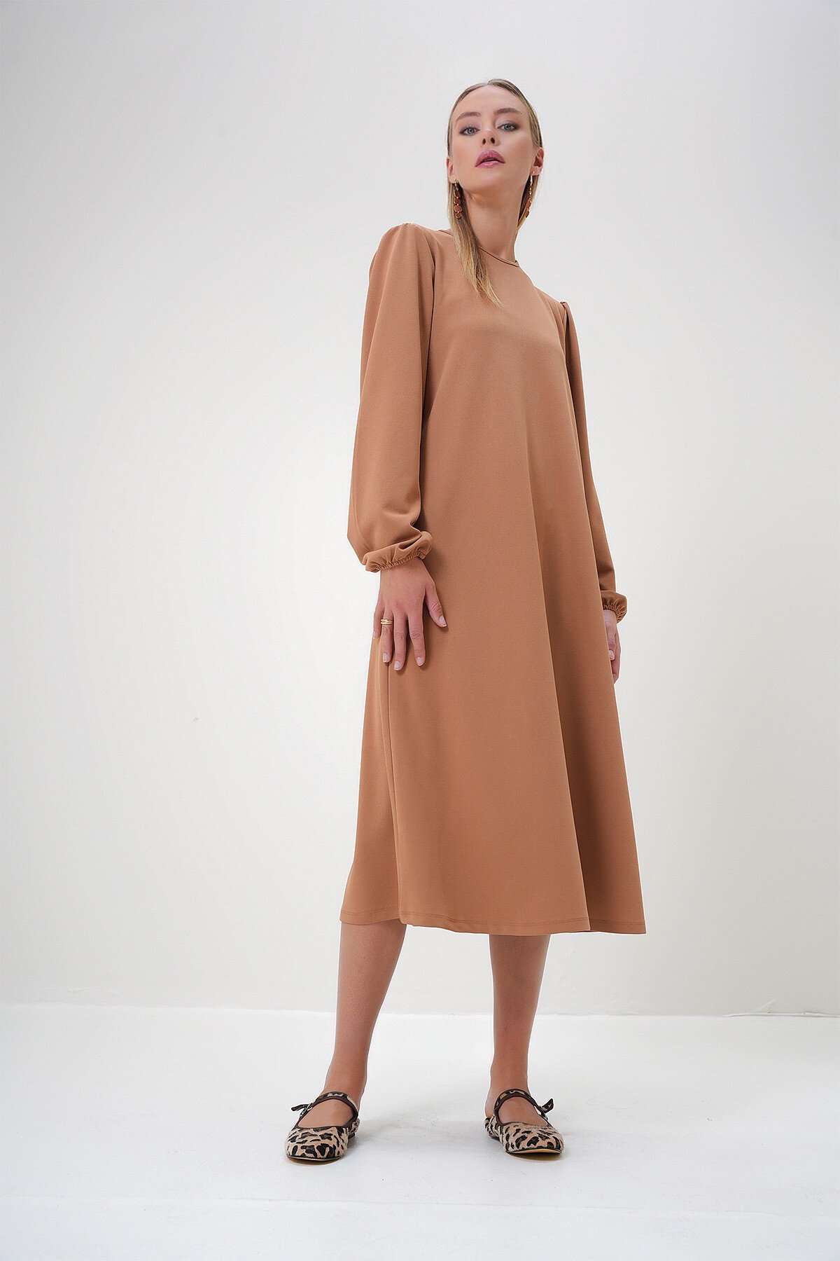 Vizon Bisiklet Yaka Maxi Box Crep Örme Elbise