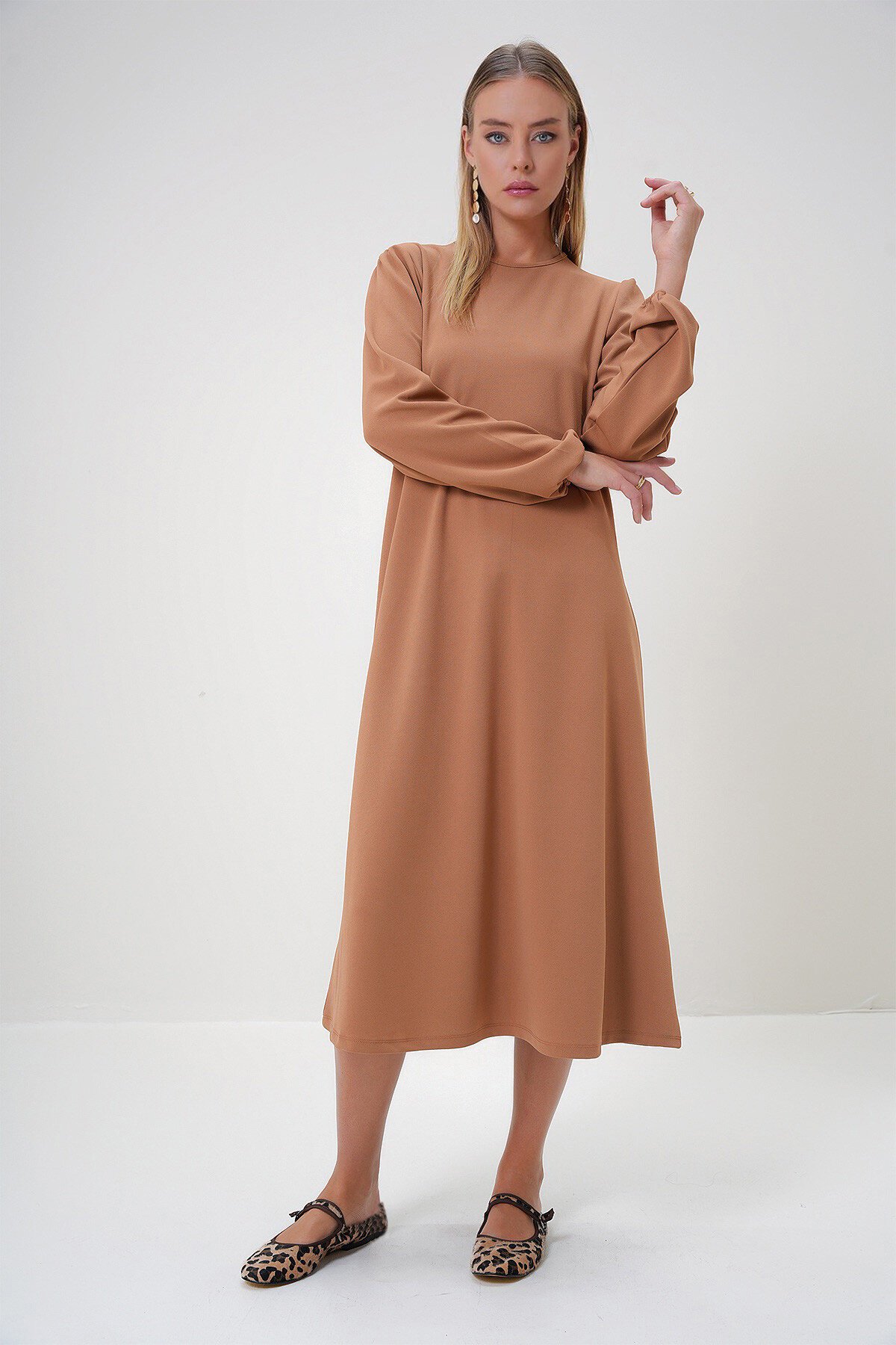 Vizon Bisiklet Yaka Maxi Box Crep Örme Elbise