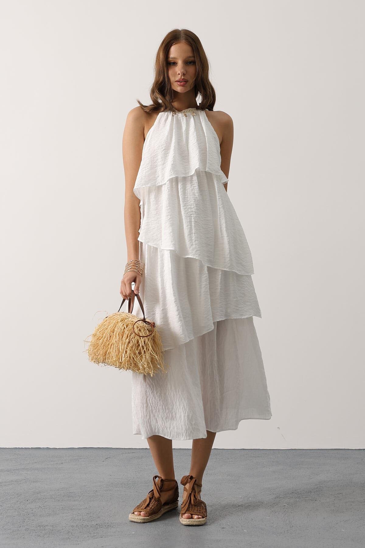 Beyaz Yaka Süslemeli Kat Kat Akışkan Kesim Midi Boy Elbise