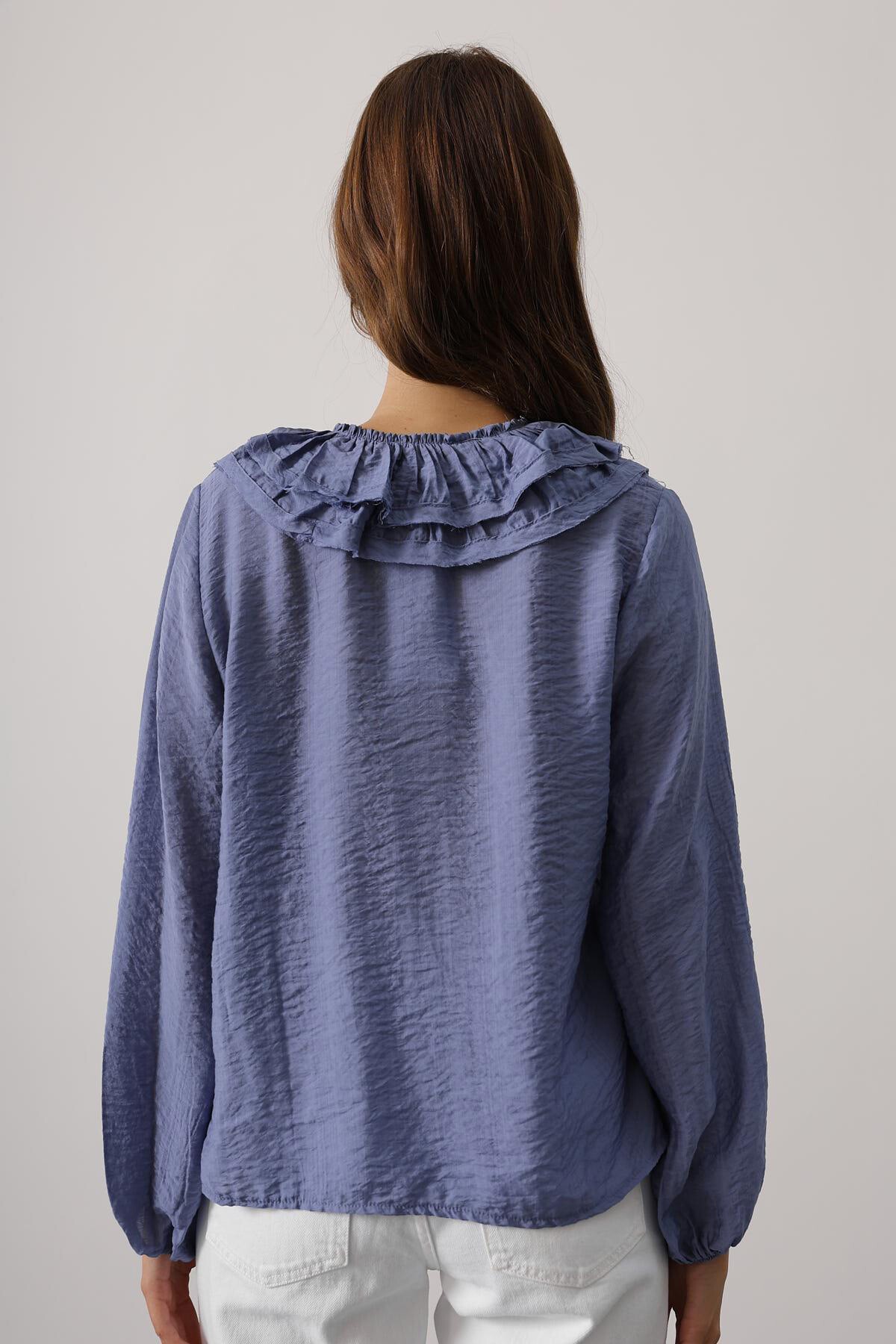 İndigo Yakası Fırfırlı Uzun Kollu Bluz