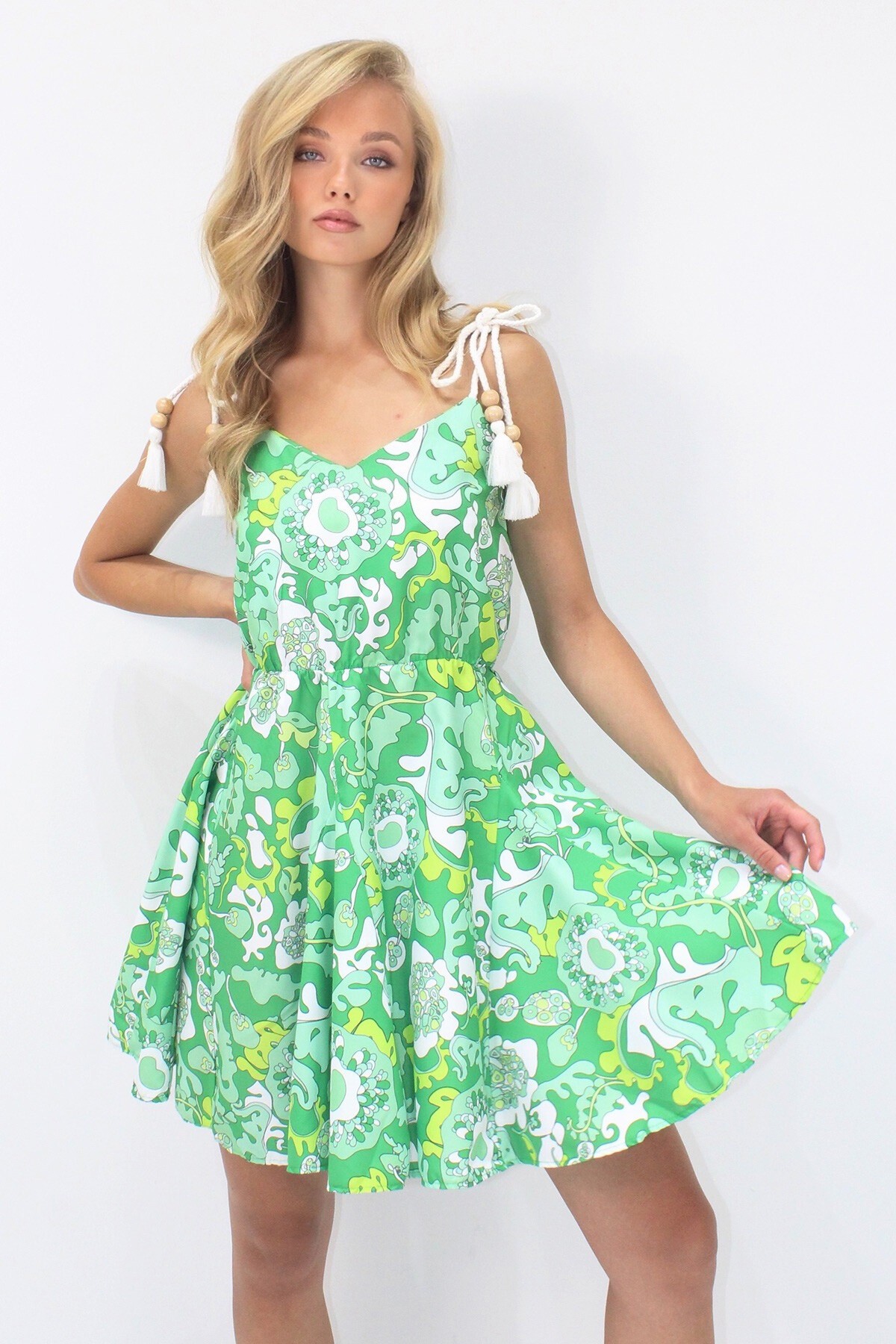Yeşil Askısı Püskül Detaylı Desenli Dokuma Mini Elbise