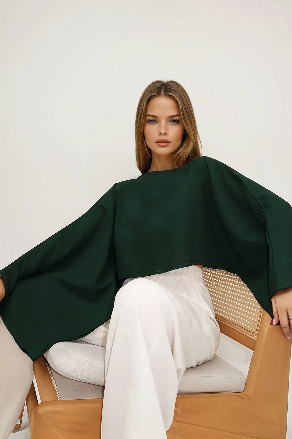 Yeşil Kayık Yaka Yarsa Kollu Crop Müslin Bluz