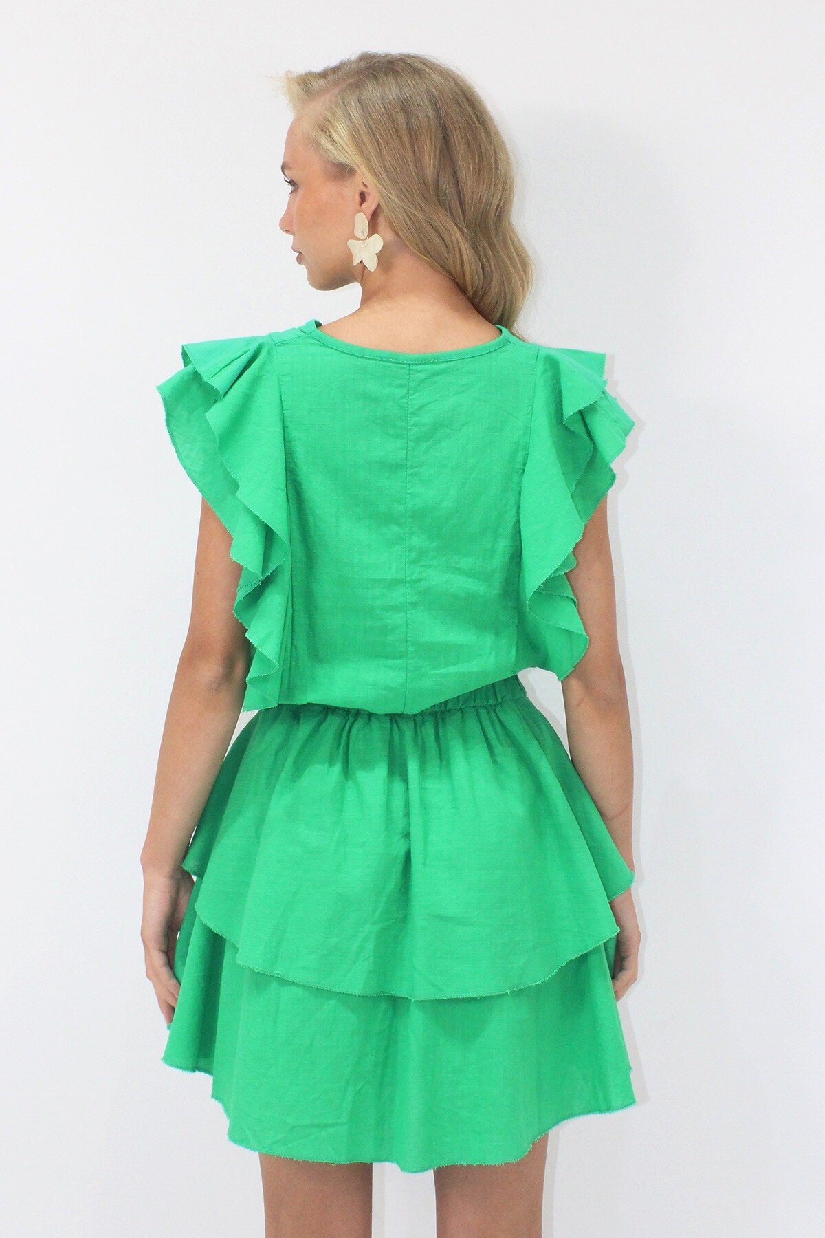 Yeşil V Yaka Fırfır Detaylı Eteği Kat Kat Volanlı Flamlı Keten Mini Elbise