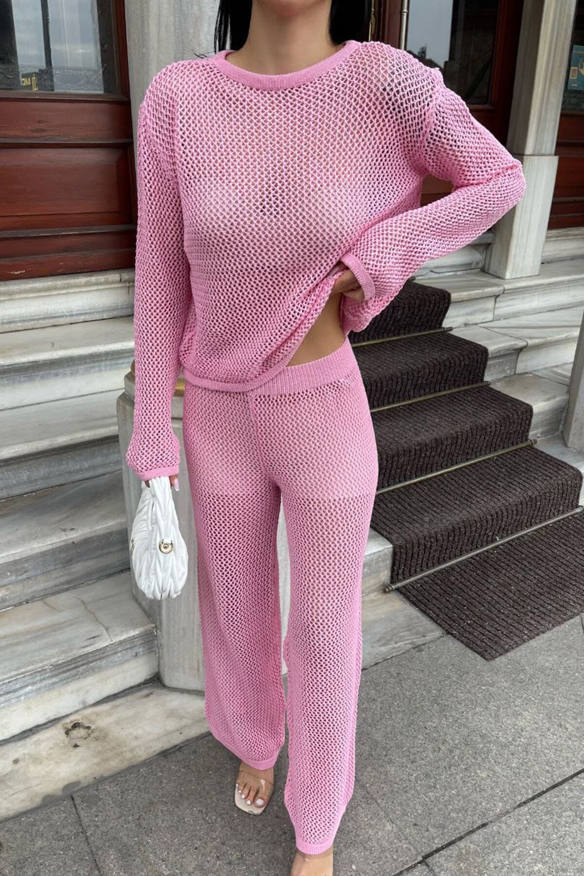 Pembe Ajurlu Bisiklet Yaka Bluz Ve Beli Lastikli Pantolon Takım