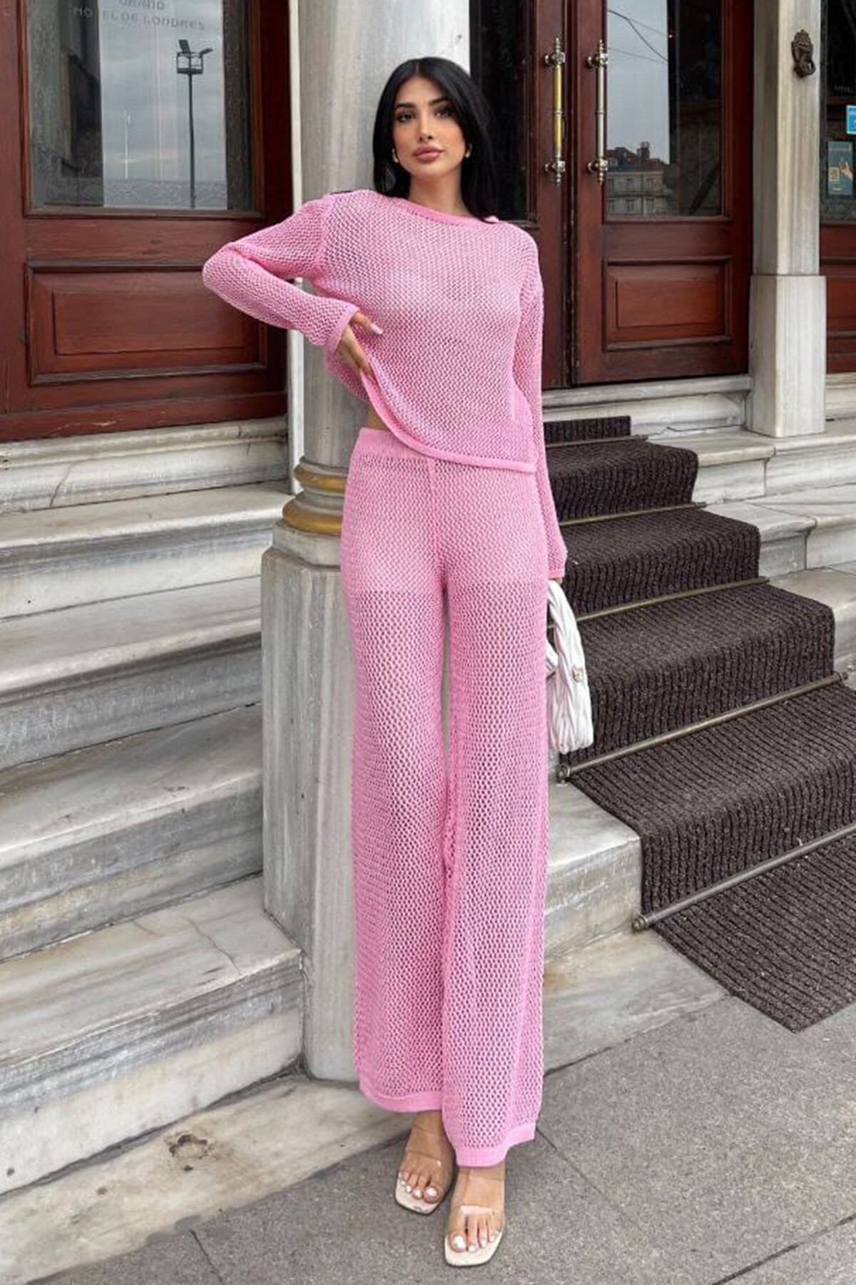 Pembe Ajurlu Bisiklet Yaka Bluz Ve Beli Lastikli Pantolon Takım