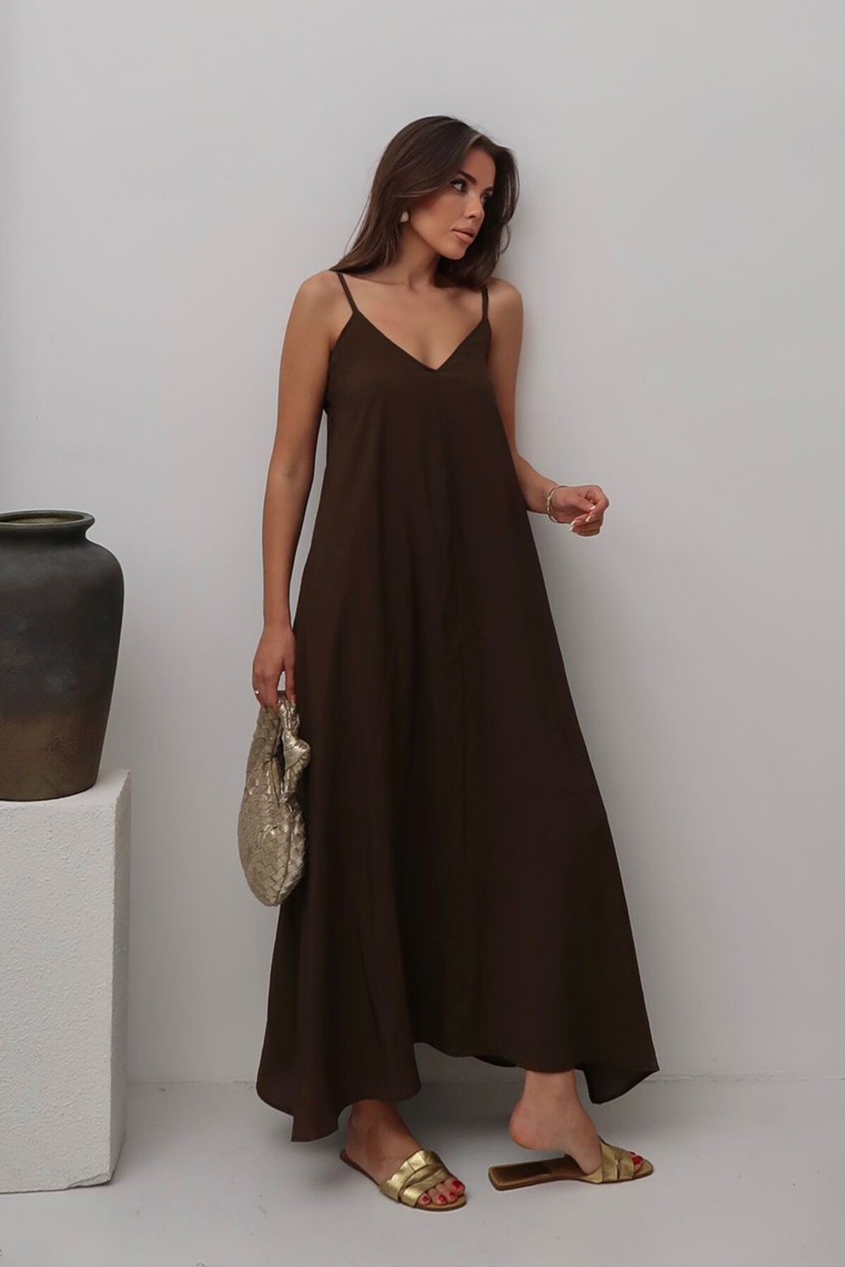 Acı Kahve V Yaka Askılı Uzun Astarlı Salaş Elbise