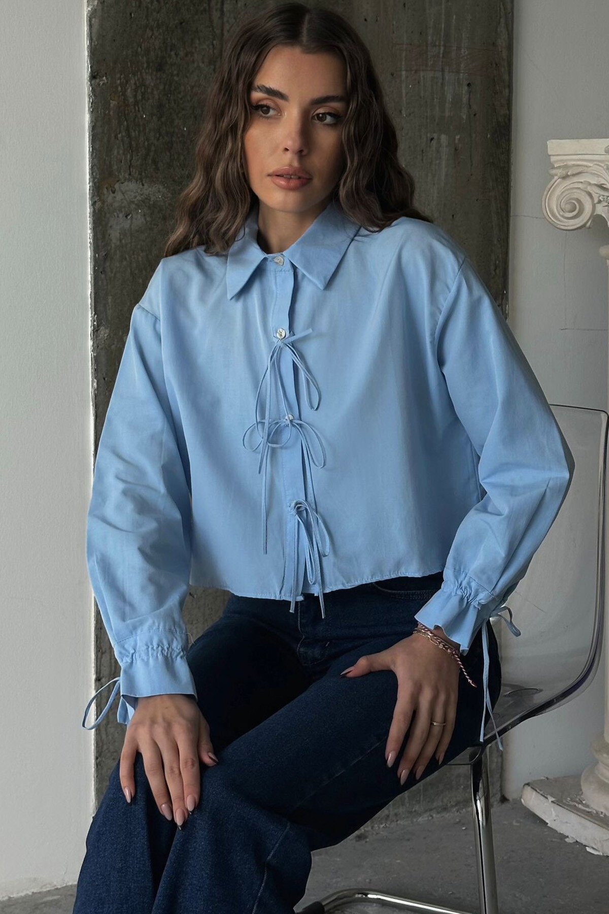Mavi Bağcıklı Crop Dokuma Gömlek