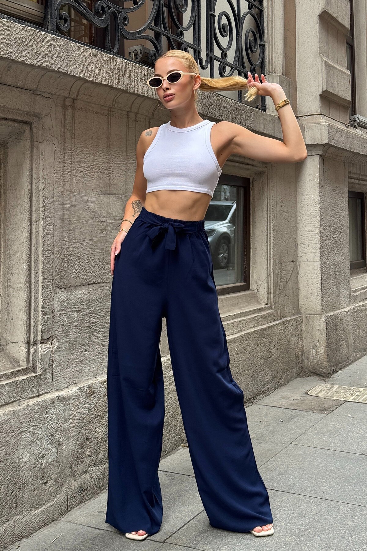 Lacivert Beli Lastikli Bağcıklı Yüksek Bel Bol Paça Pantolon