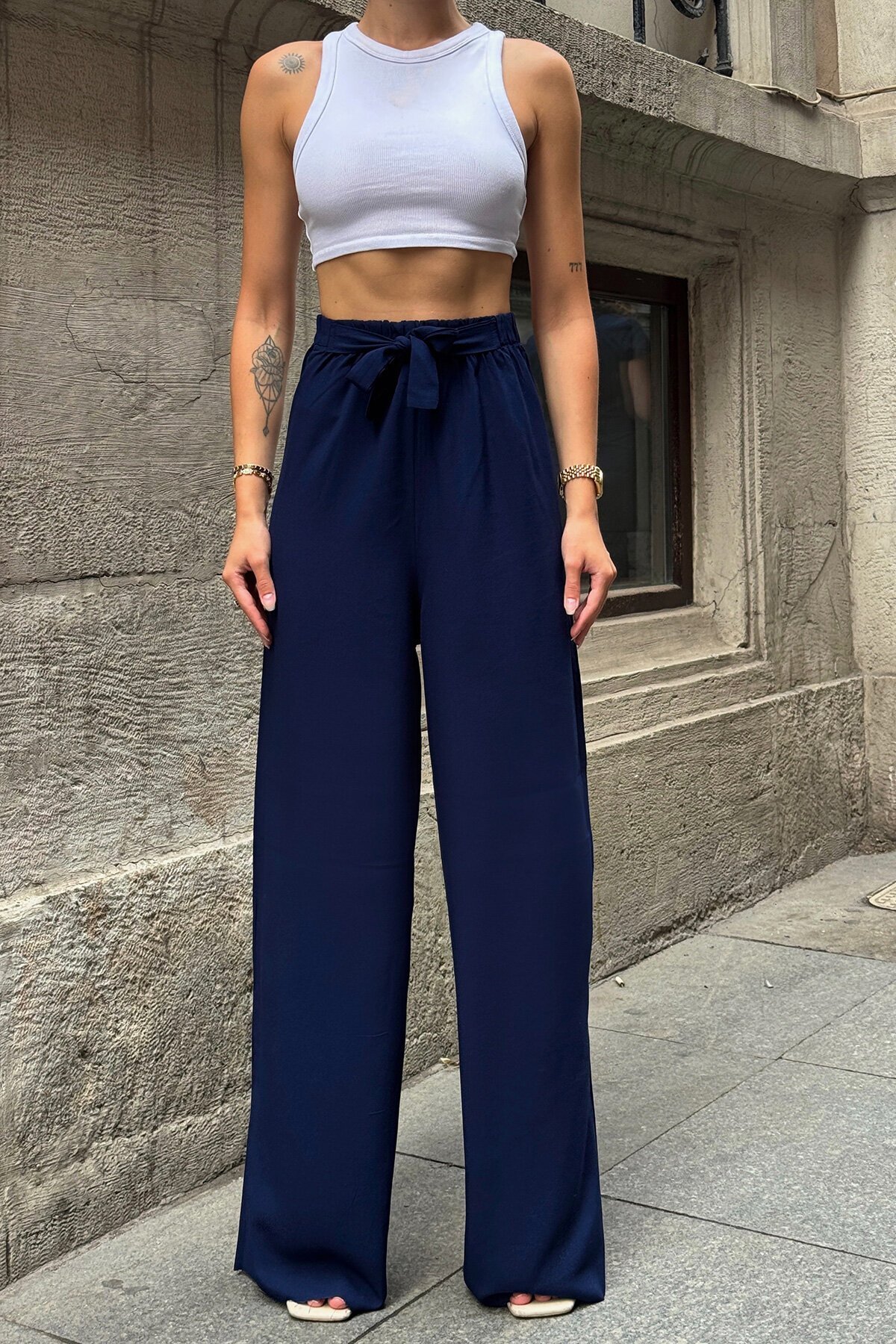 Lacivert Beli Lastikli Bağcıklı Yüksek Bel Bol Paça Pantolon