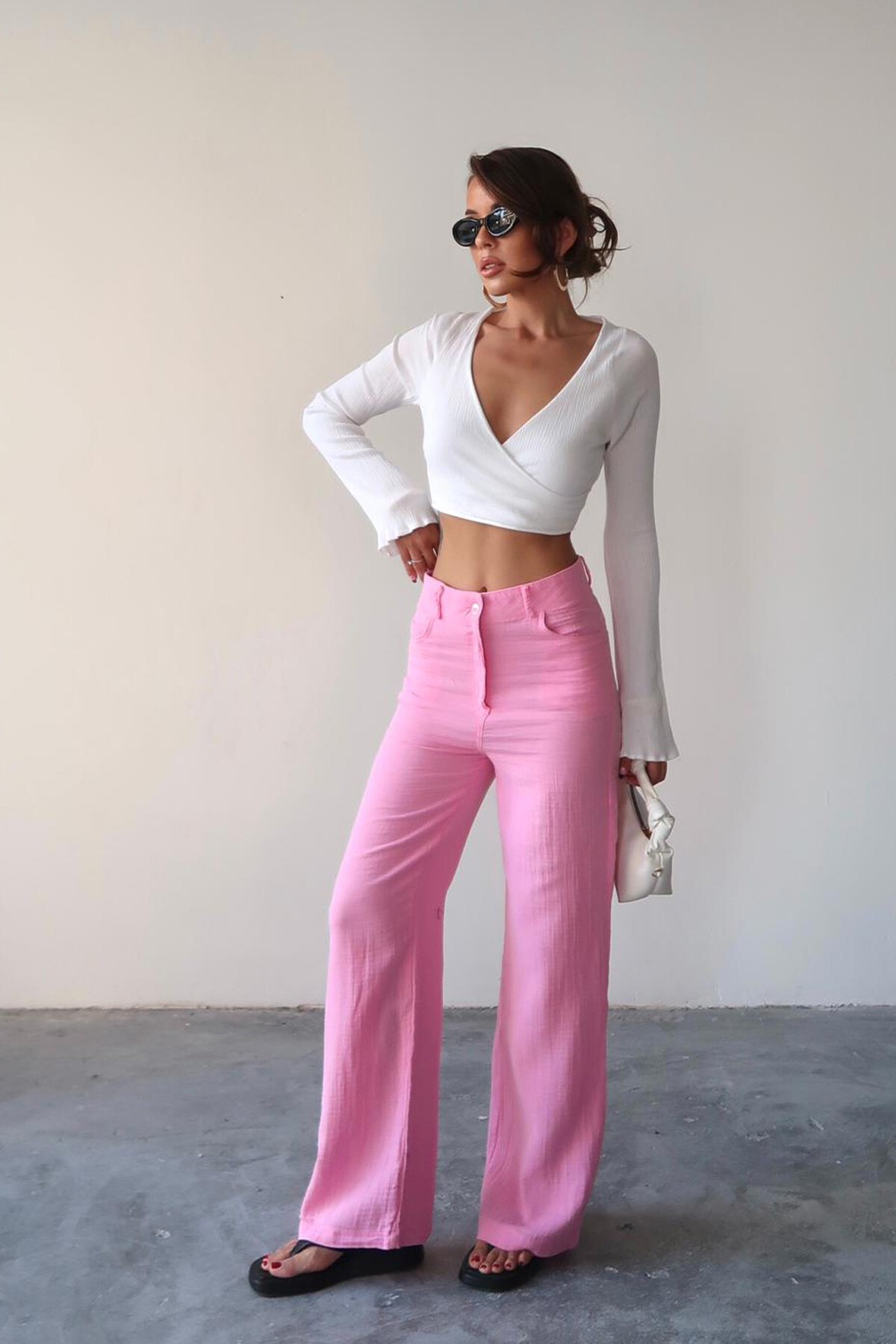 Pembe Beş Cepli Bol Paça Müslin Pantolon