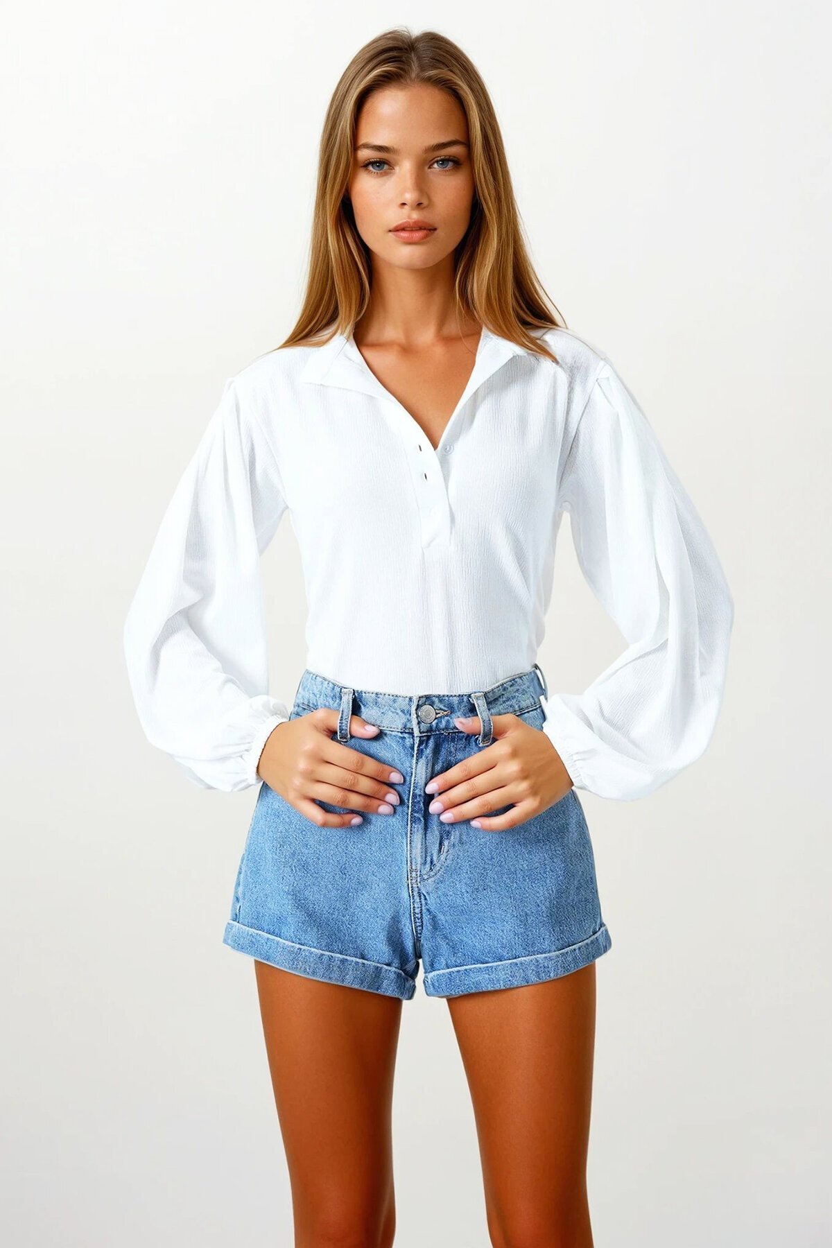 Beyaz Hakim Yaka Önü Düğmeli Balon Kol Dokulu Gömlek Bluz