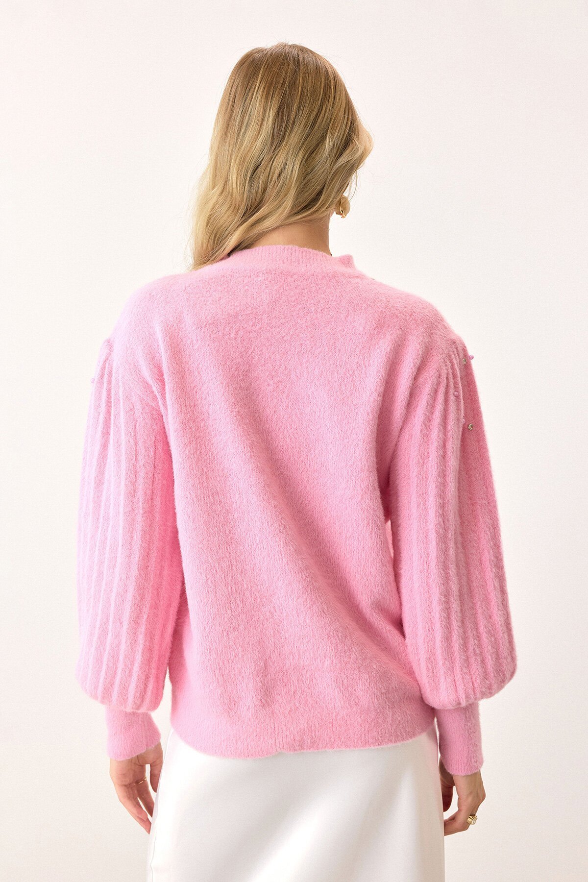 Pembe Bisiklet Yaka İncili Triko Kazak