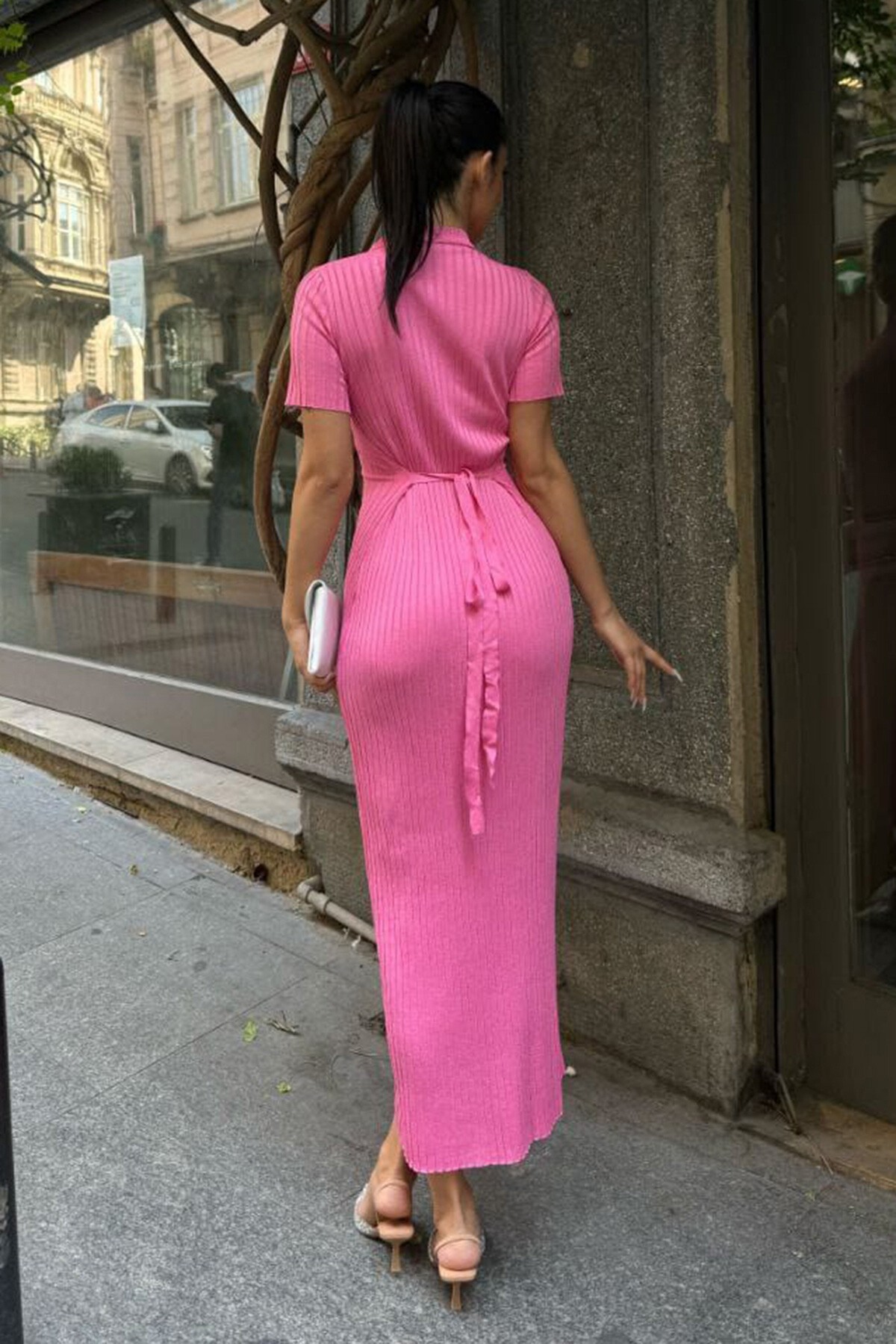 Pembe Bisiklet Yaka Kısa Kollu Fitilli Midi Boy Triko Elbise