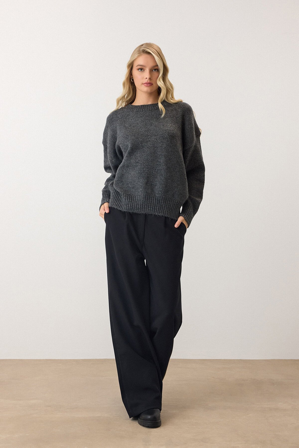 Antrasit Bisiklet Yaka Oversize Triko Kazak