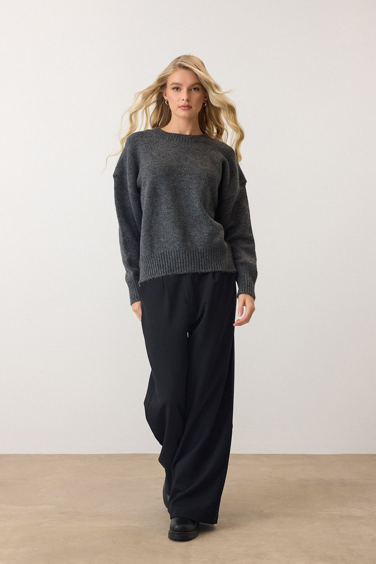 Antrasit Bisiklet Yaka Oversize Triko Kazak