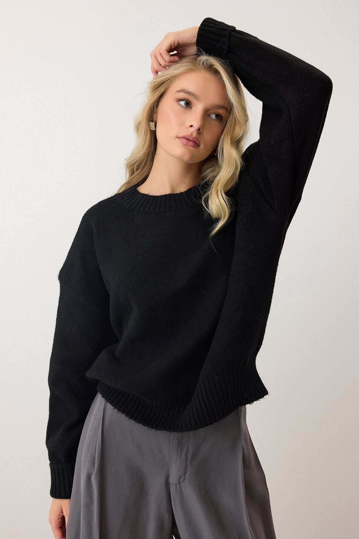 Siyah Bisiklet Yaka Oversize Triko Kazak