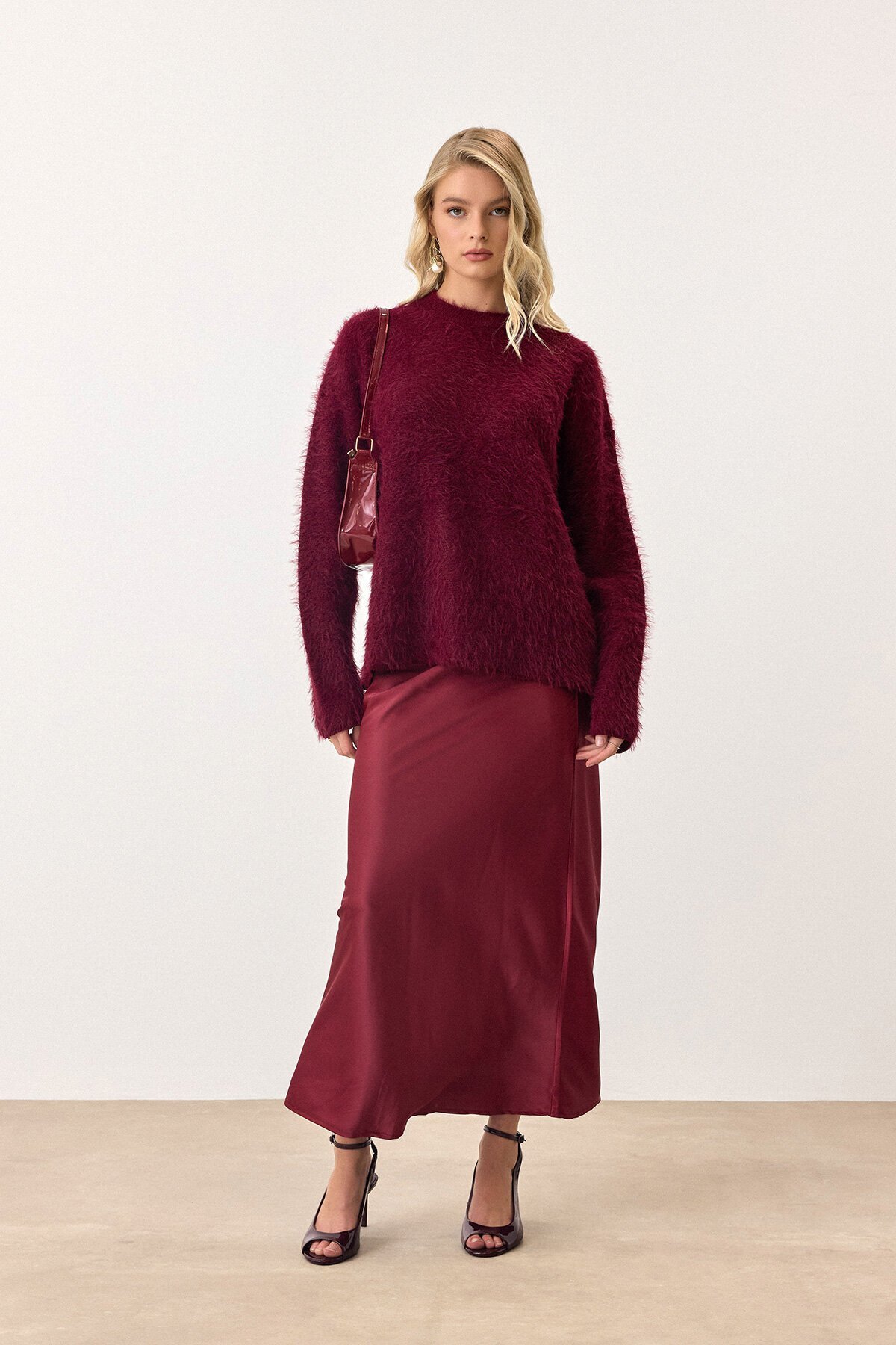 Bordo Bisiklet Yaka Uzun Kollu Tüylü Triko Kazak