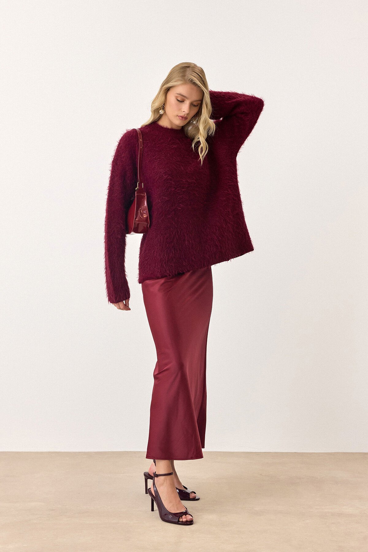 Bordo Bisiklet Yaka Uzun Kollu Tüylü Triko Kazak