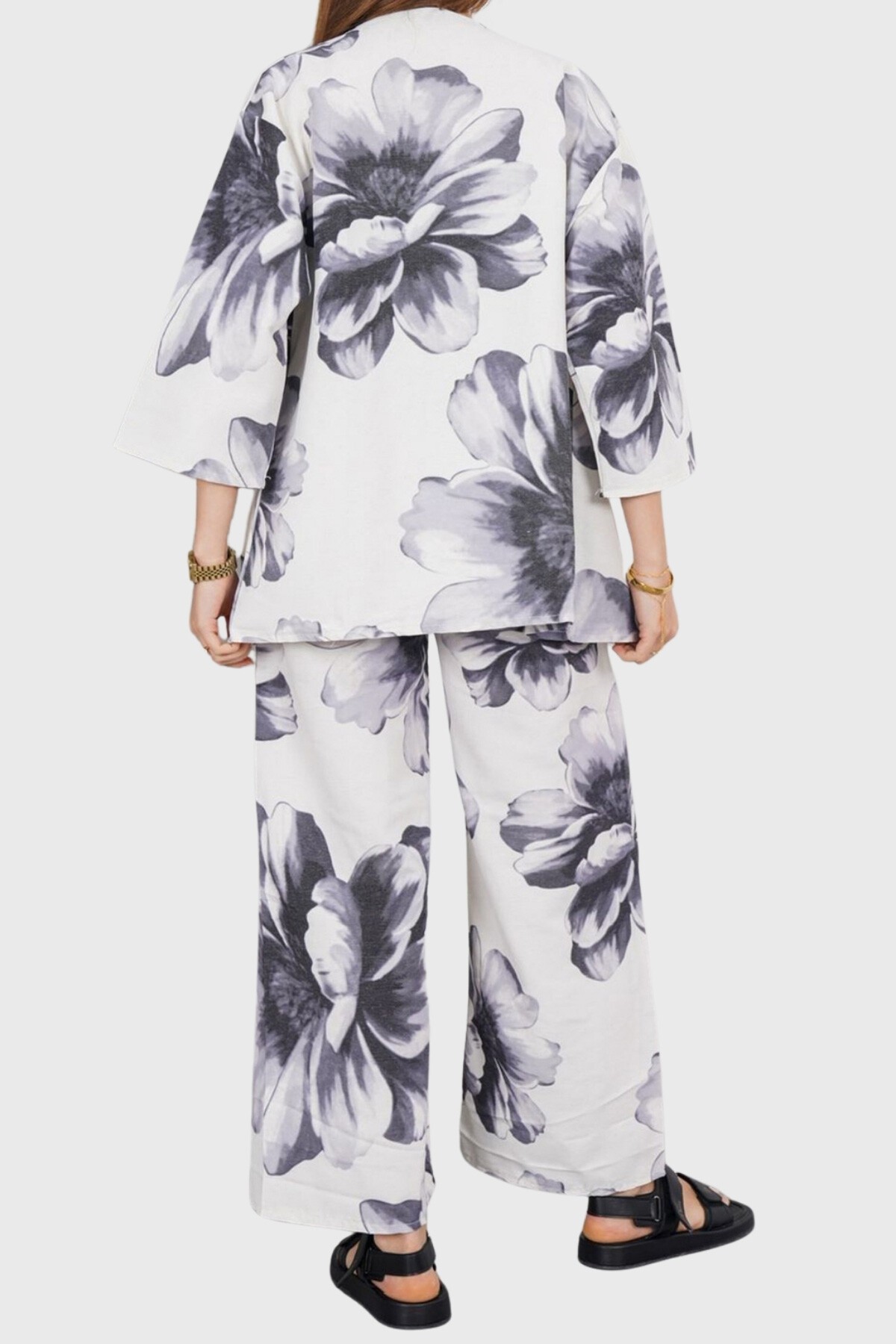 Antrasit Çiçek Desenli Kimono Hırka Ve Bağlamalı Pantolon Kimono Takım
