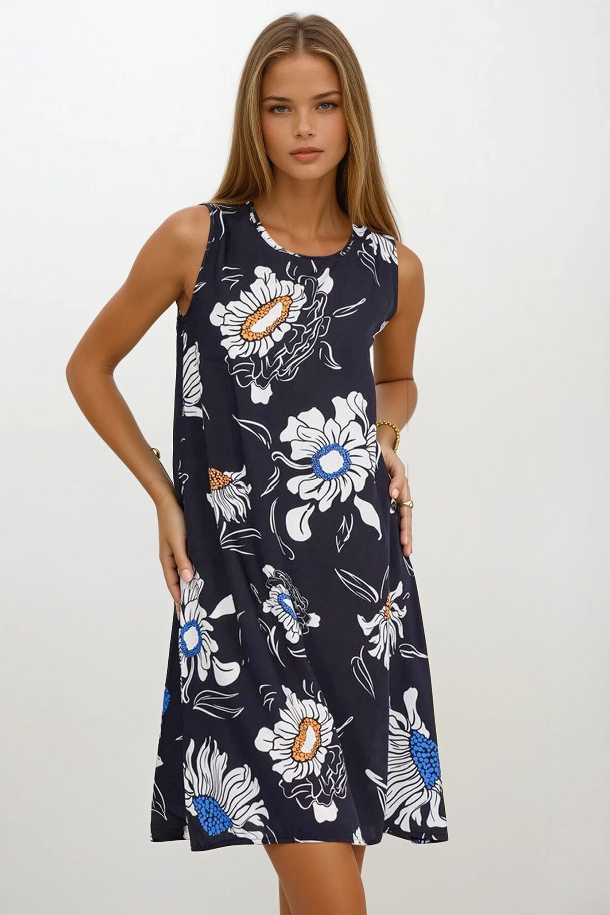 Lacivert Çiçek Desenli Kolsuz Midi Boy Elbise
