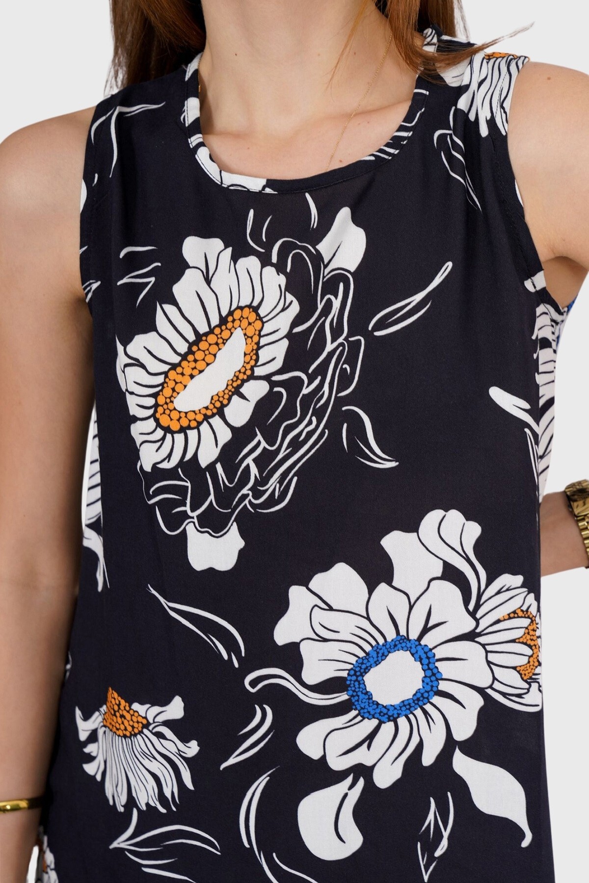 Lacivert Çiçek Desenli Kolsuz Midi Boy Elbise