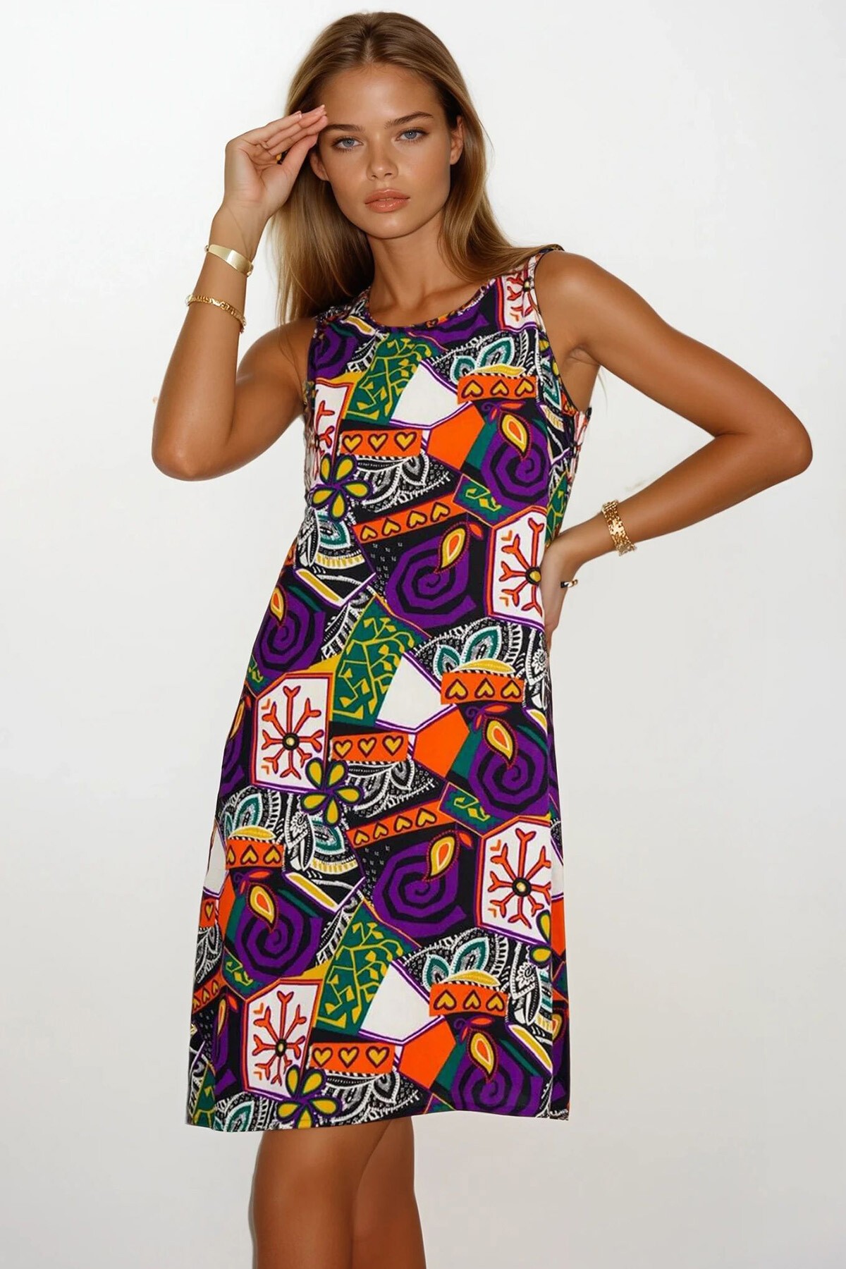 Mor Çiçek Desenli Kolsuz Midi Boy Elbise