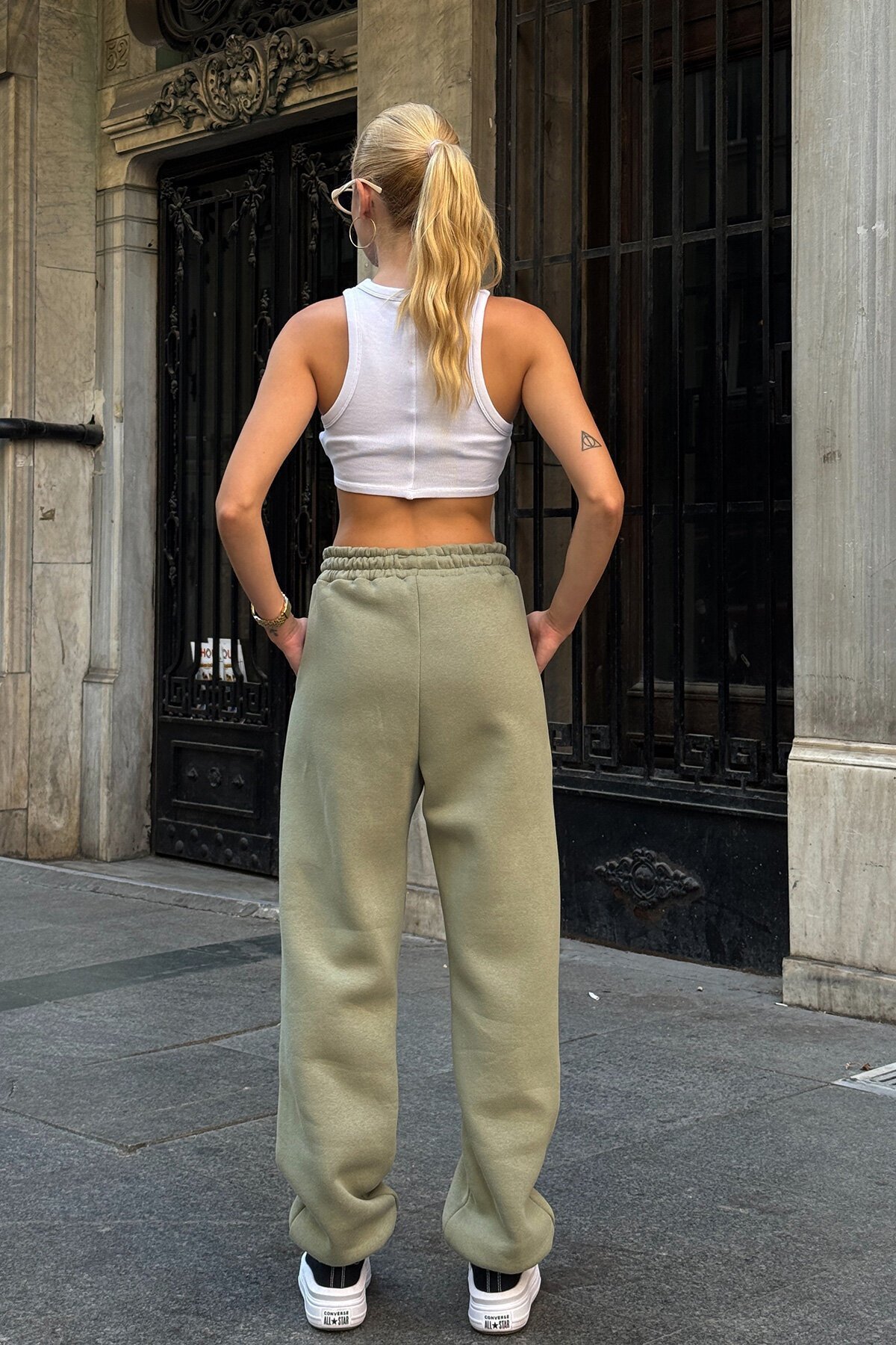 Mint Çift Cepli Beli Ve Paçası Lastikli 3 İplik Eşoftman Altı