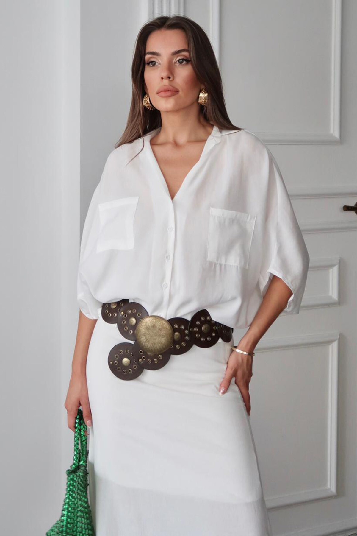 Beyaz Çift Cepli Yarasa Kol Gömlek