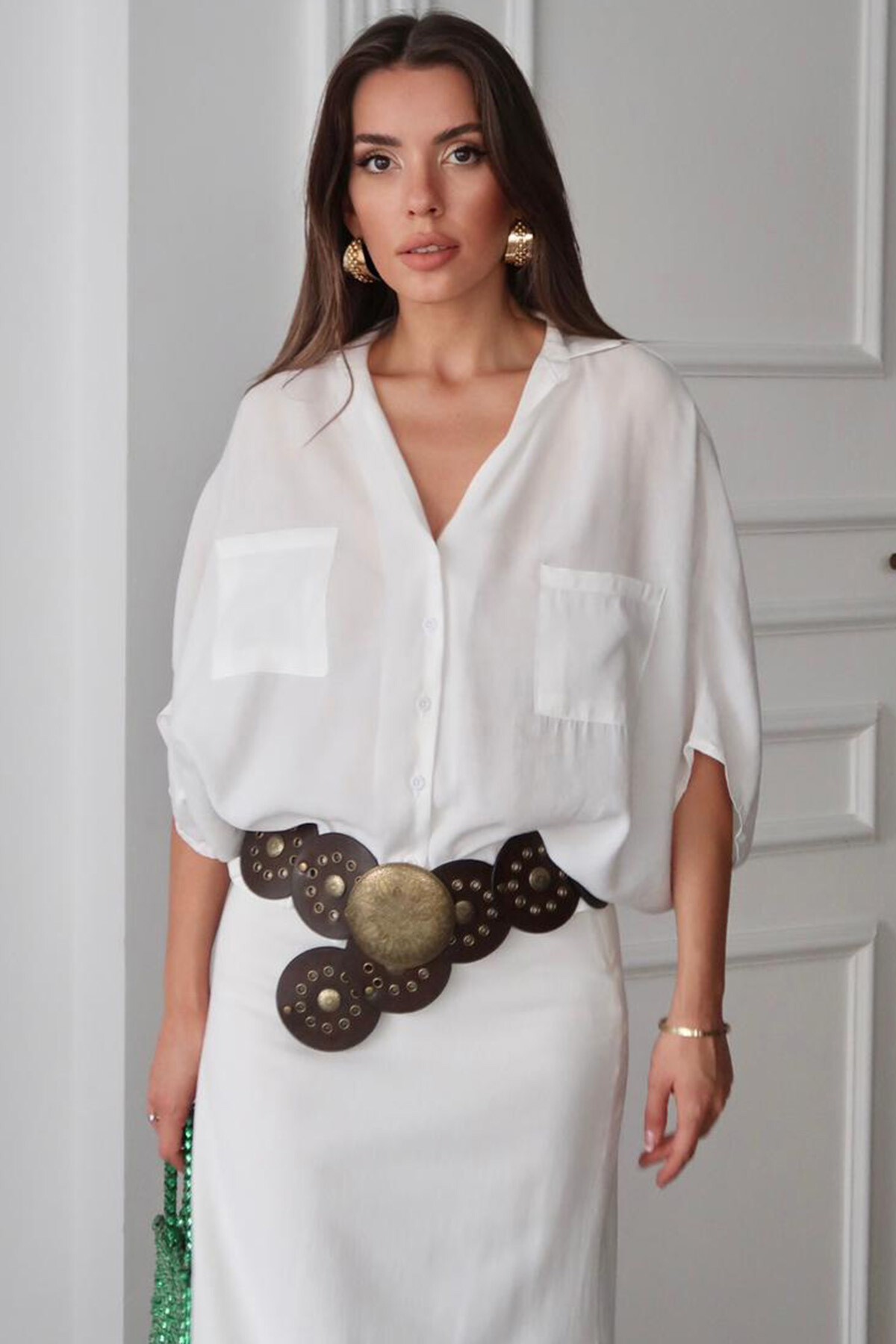 Beyaz Çift Cepli Yarasa Kol Gömlek