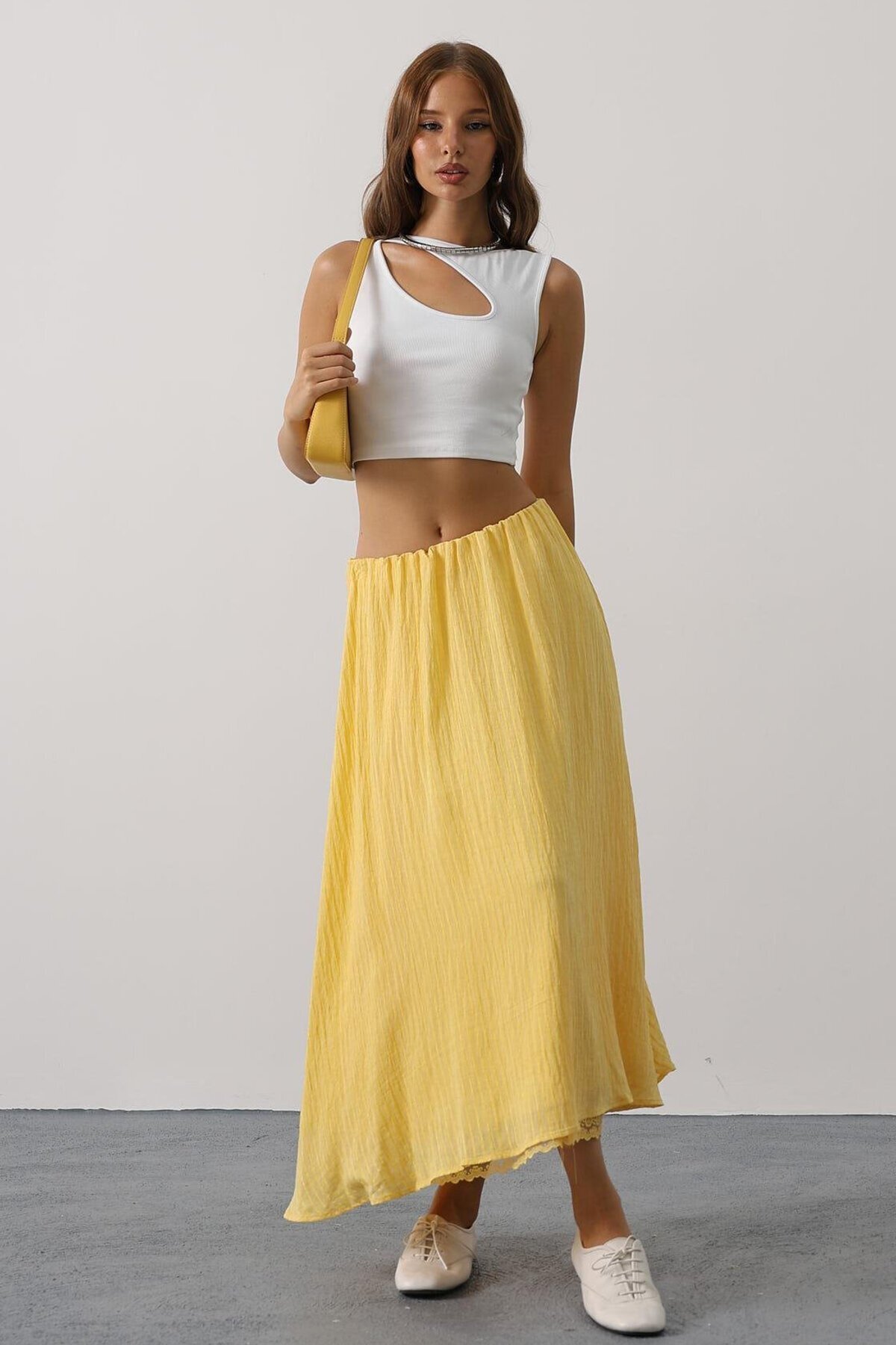 Sarı Dantel Detaylı Uzun Etek