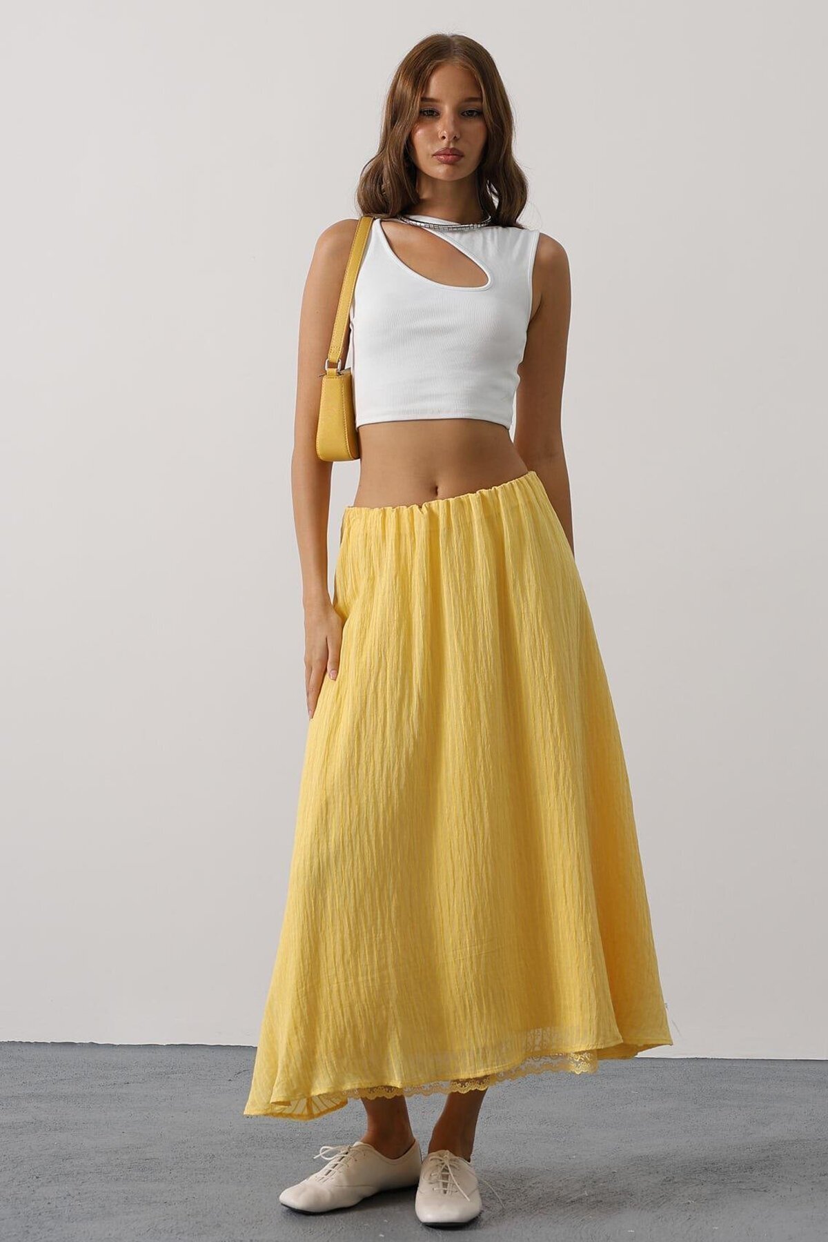 Sarı Dantel Detaylı Uzun Etek