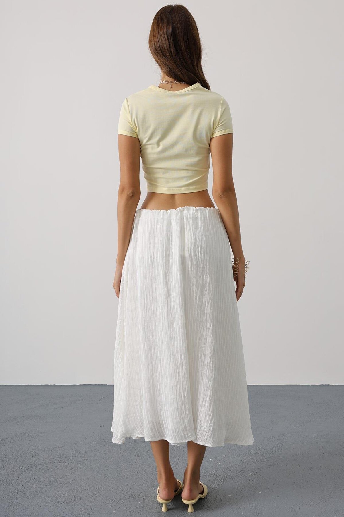 Beyaz Dantel Detaylı Uzun Etek