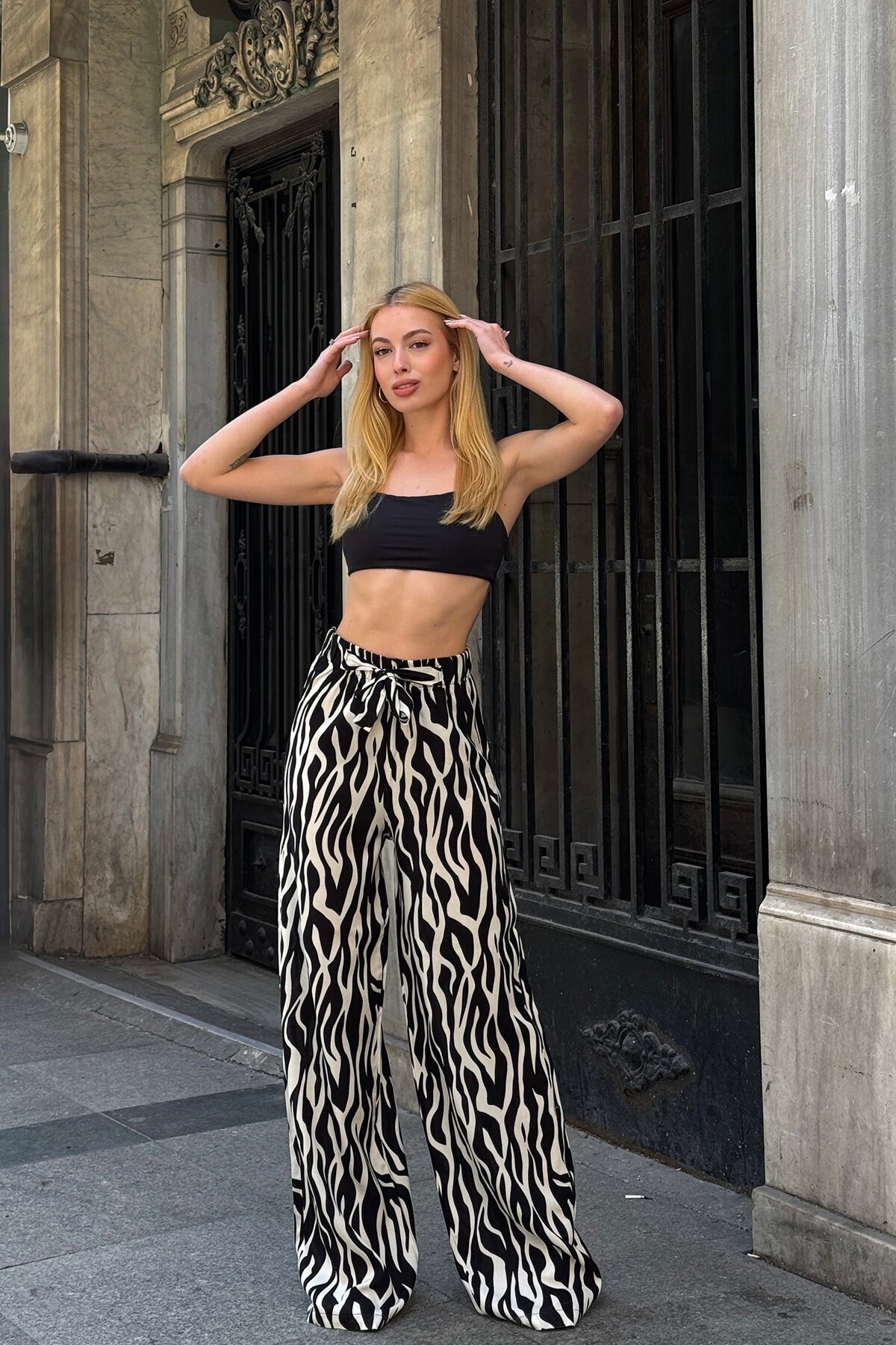 Siyah Desenli Beli Lastikli Bağcıklı Palazzo Bol Paça Pantolon