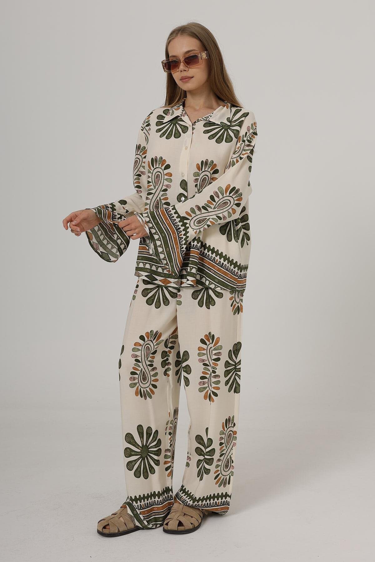 Haki Desenli Kolları Volanlı Gömlek Ve Beli Lastikli Pantolon Takım