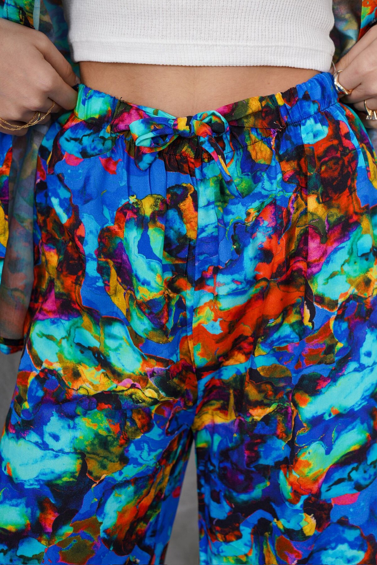 Mavi Desenli Oversize Gömlek Ve Bağcıklı Palazzo Pantolon Takım