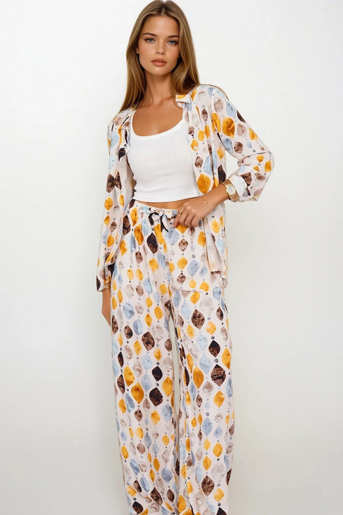 Sarı Desenli Oversize Gömlek Ve Bağcıklı Palazzo Pantolon Takım