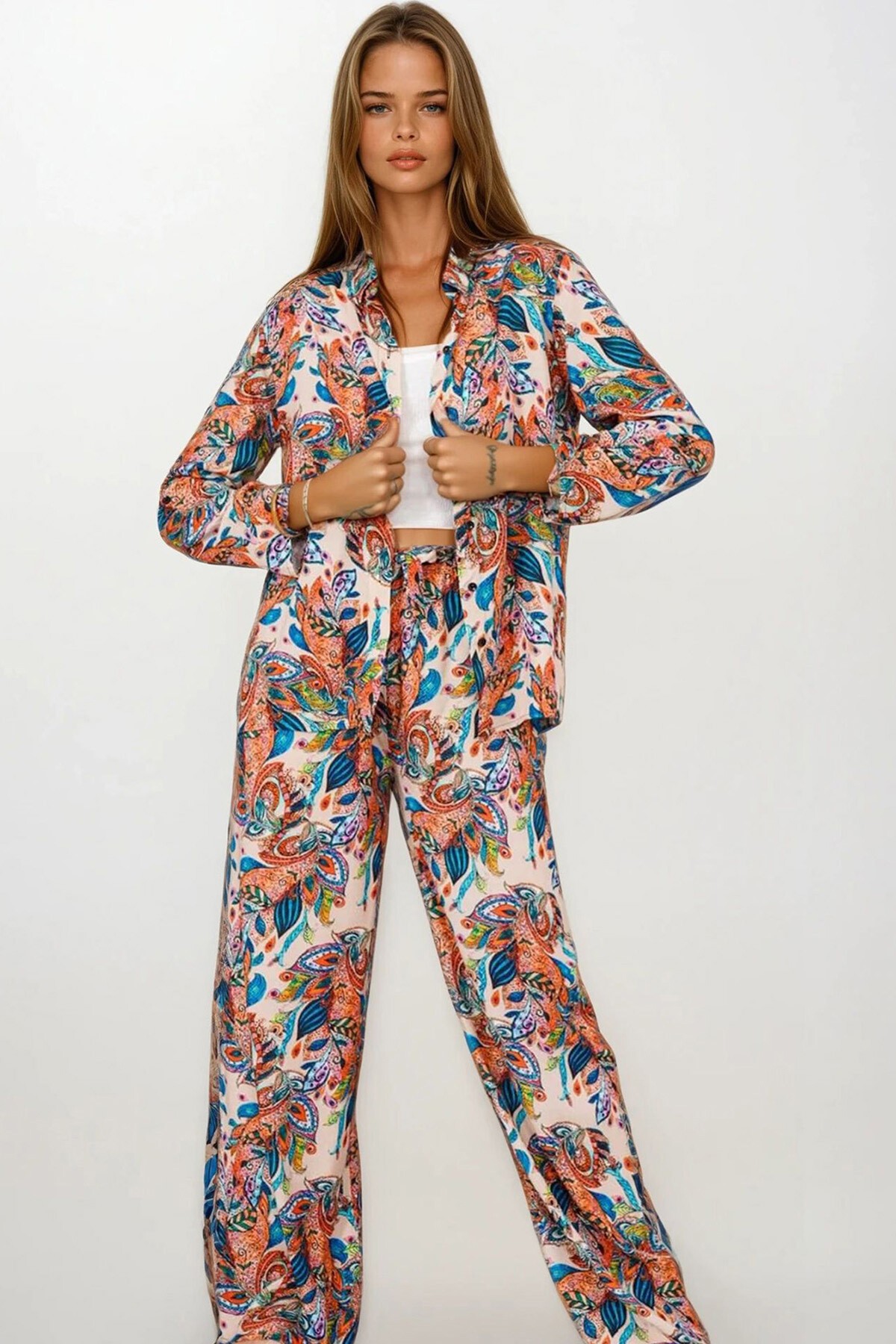 Turuncu-Mavi Desenli Oversize Gömlek Ve Bağcıklı Palazzo Pantolon Takım