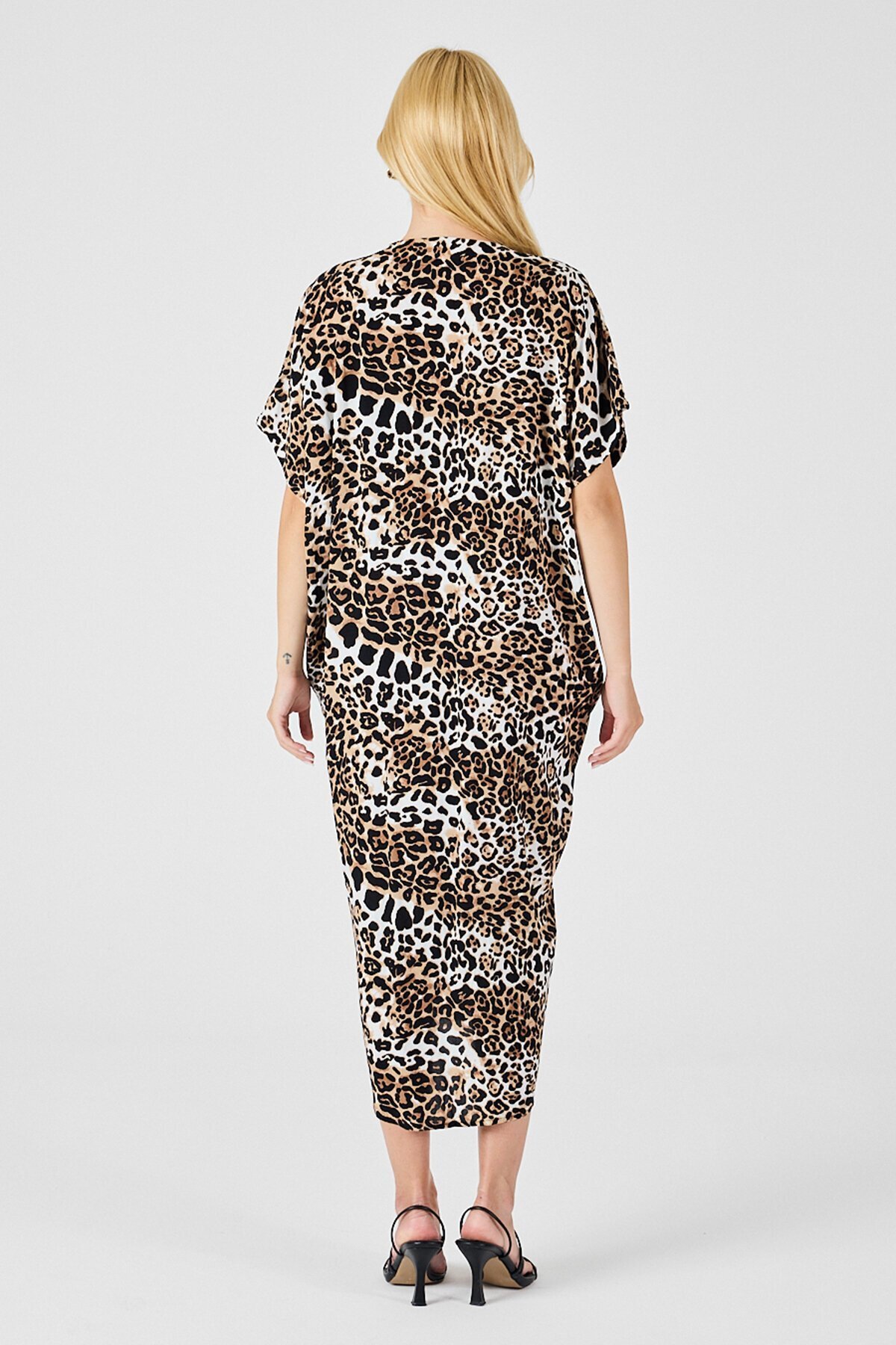Leopar Desenli V Yaka Salaş Kesim Kaftan Elbise