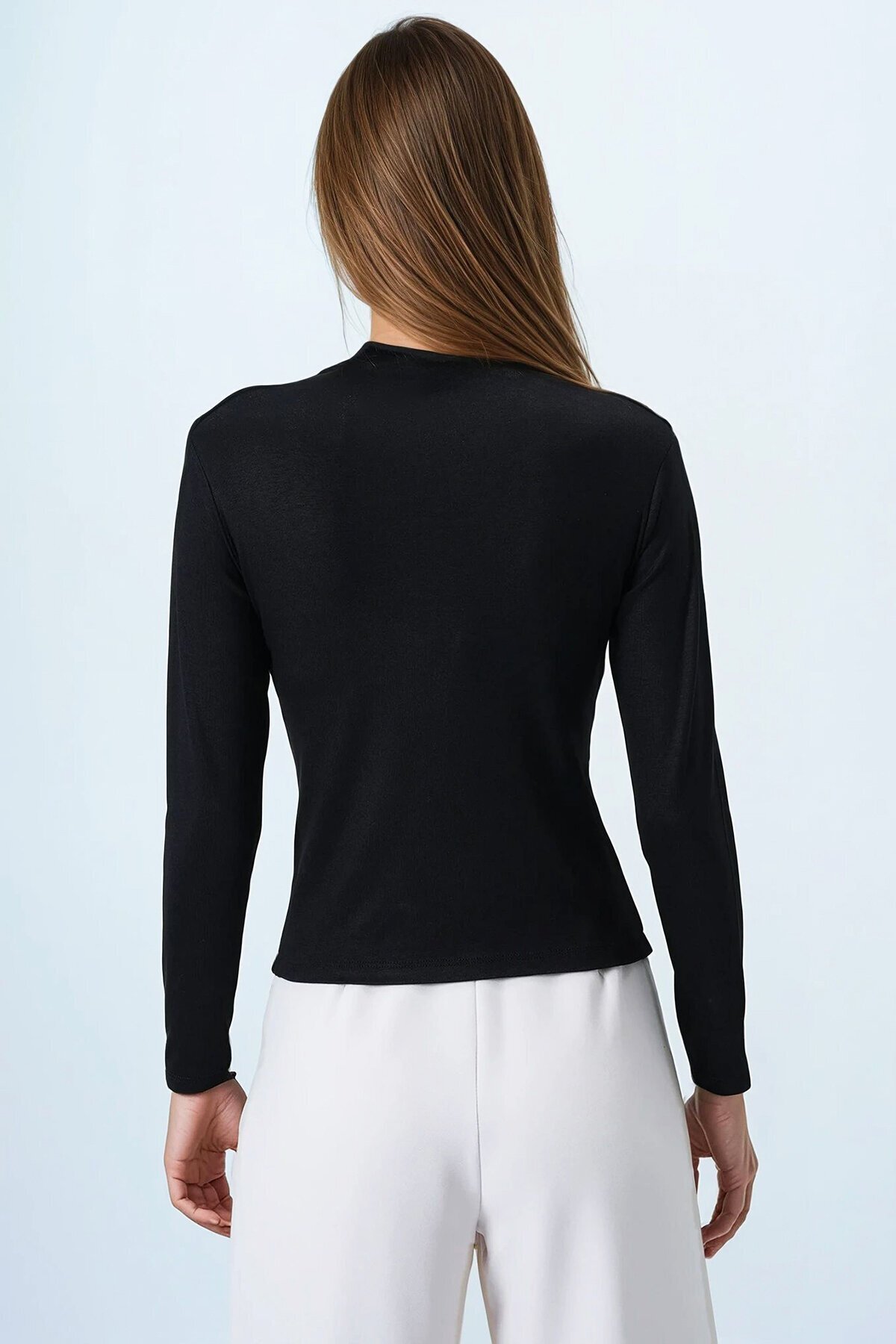 Siyah Dik Yaka Pamuklu Likralı Basic Bluz