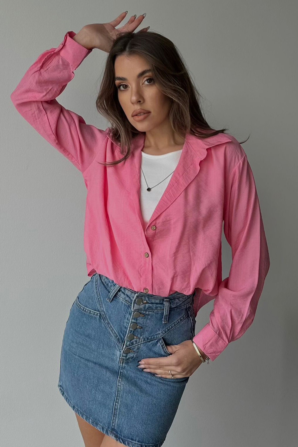 Pembe Düşük Omuzlu Beli Lastikli Gömlek