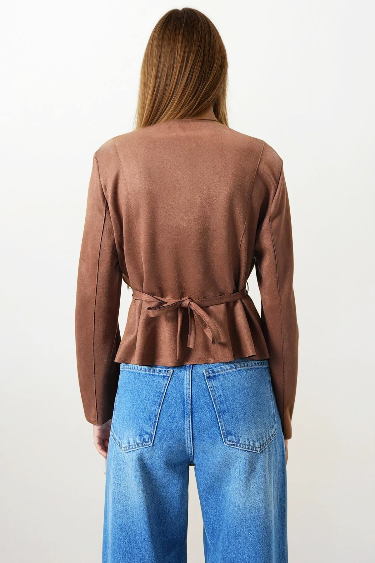 Taba Fermuarlı Bisiklet Yaka Süet Görünümlü Kemer Bağlamalı Kısa Ceket